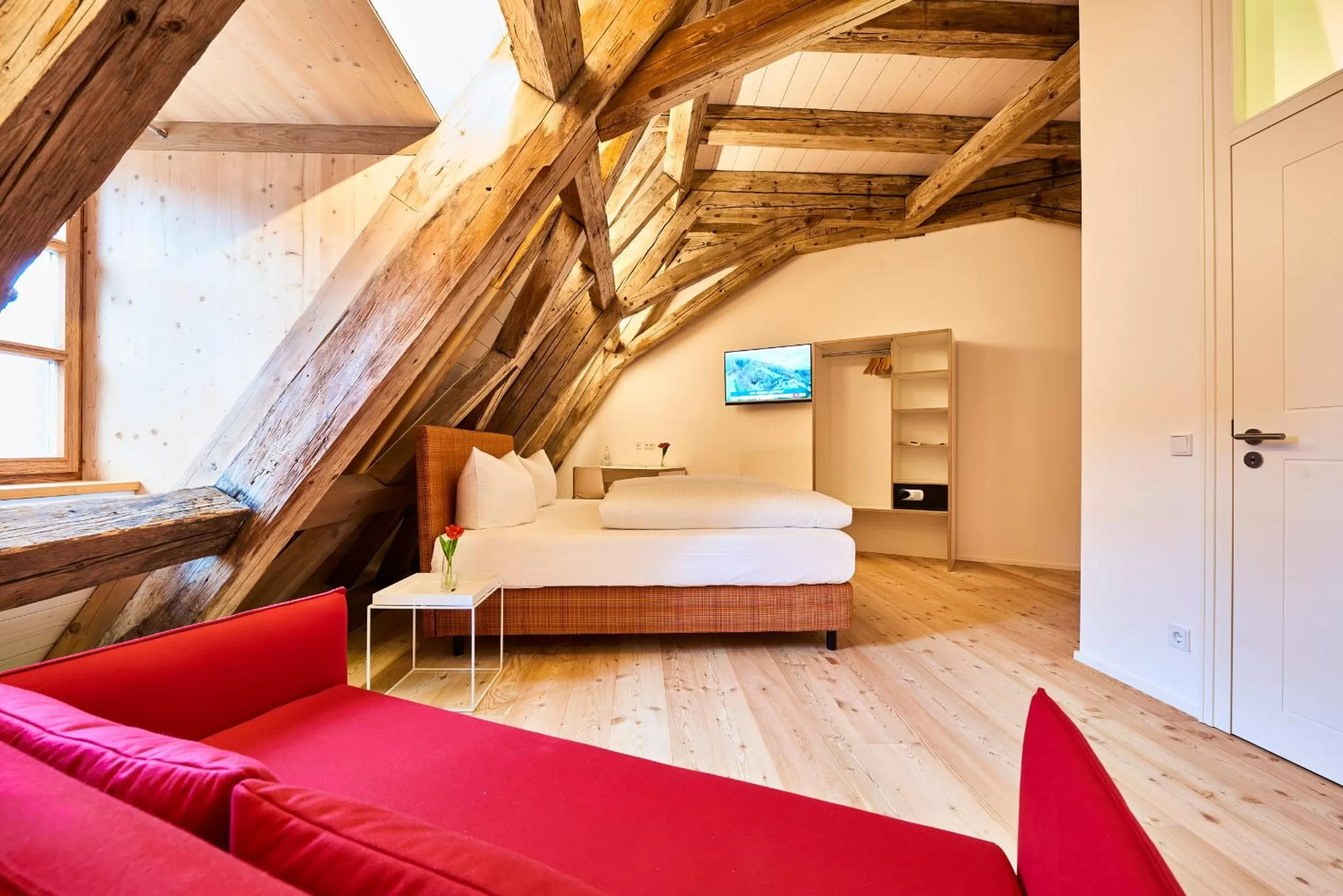 Bed in Post Berching