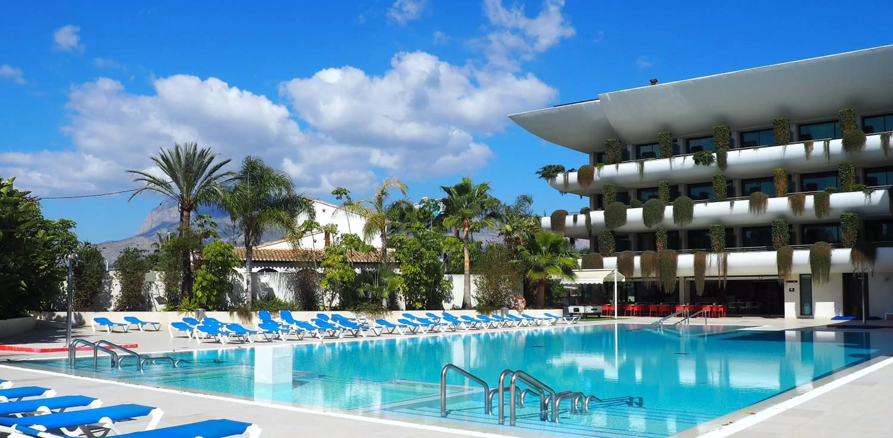 Balcony/Terrace in Hotel Deloix 4* Sup