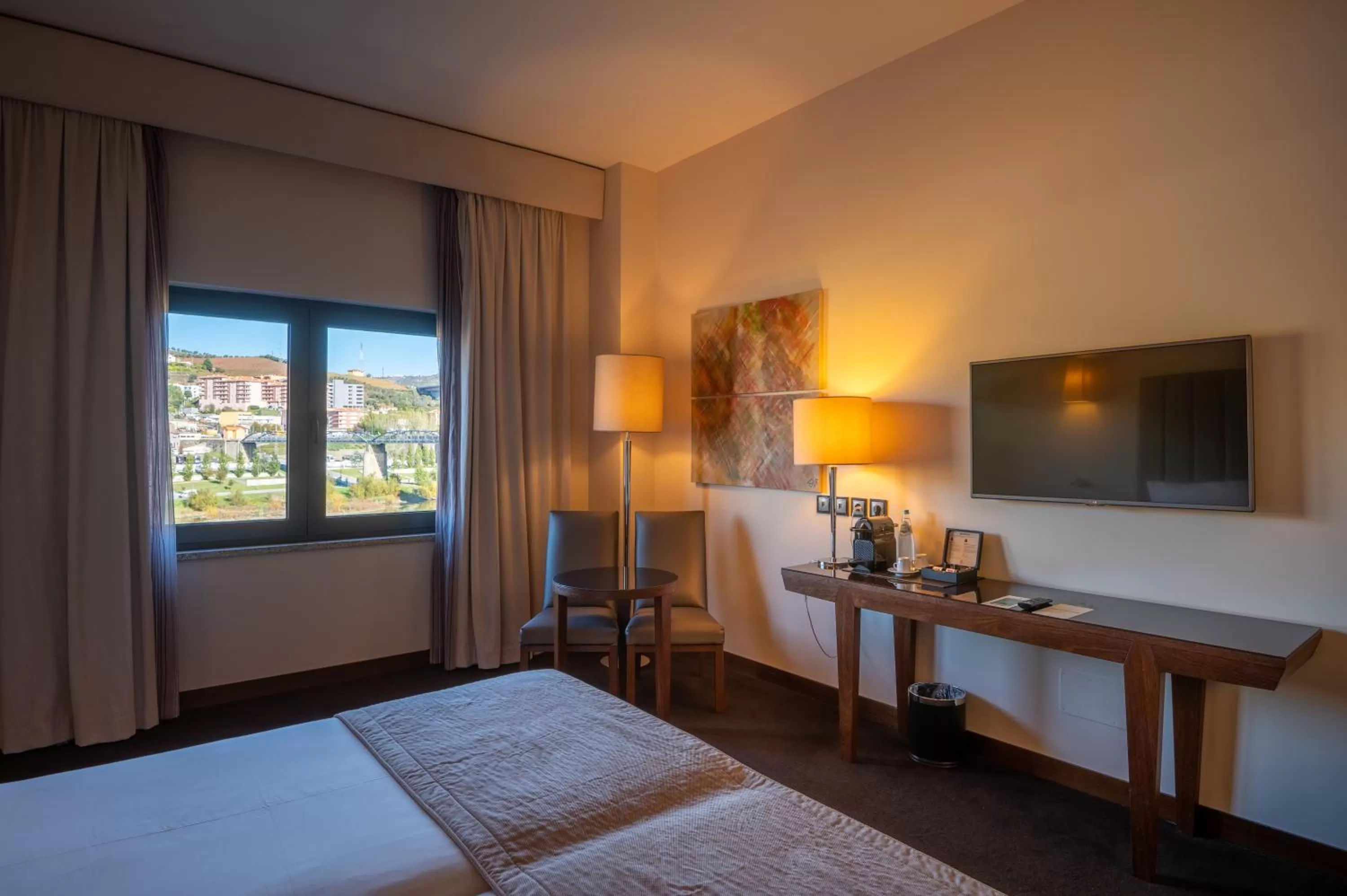 Bedroom, Bed in Vila Gale Collection Douro