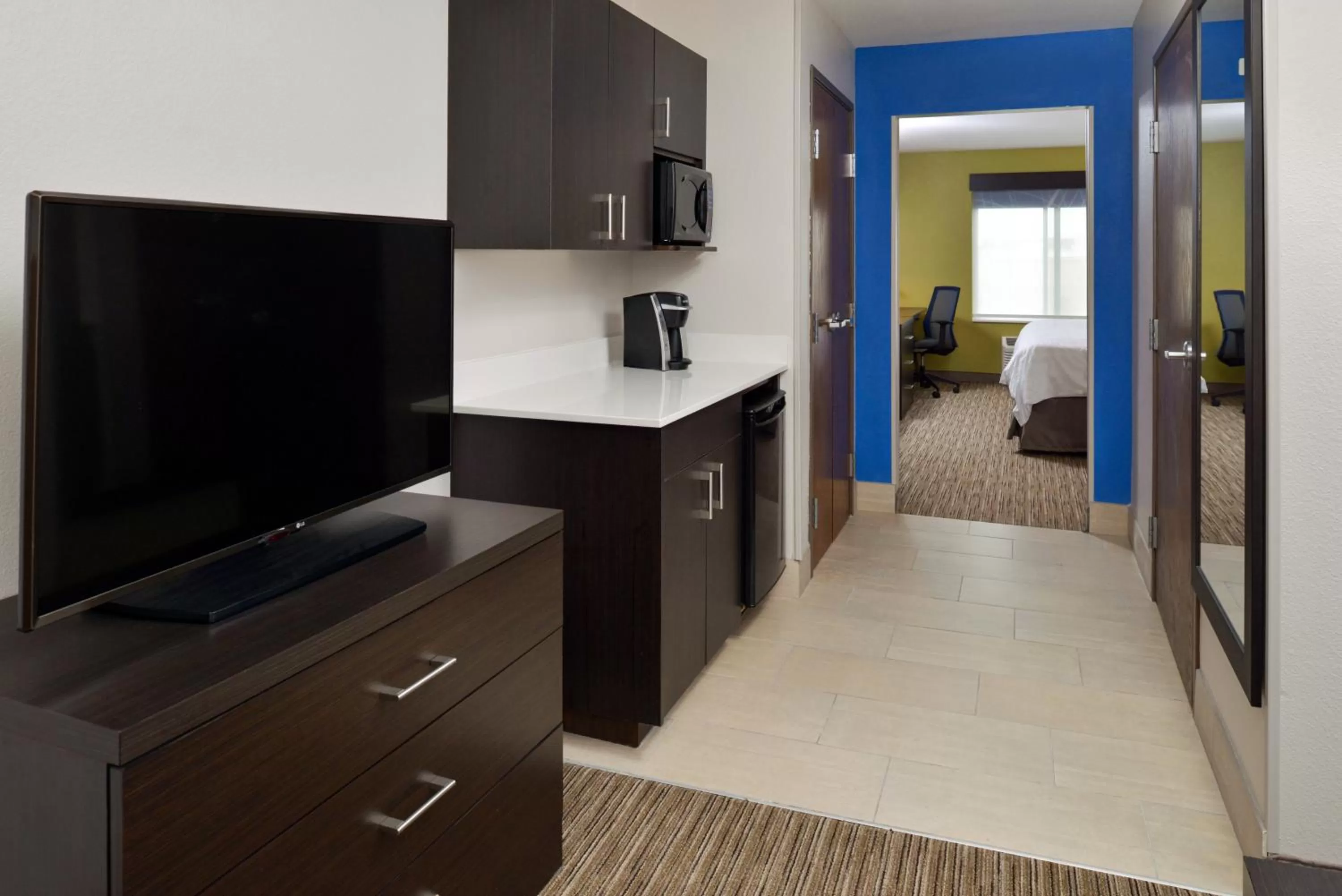Bedroom in Holiday Inn Express & Suites Pueblo by IHG