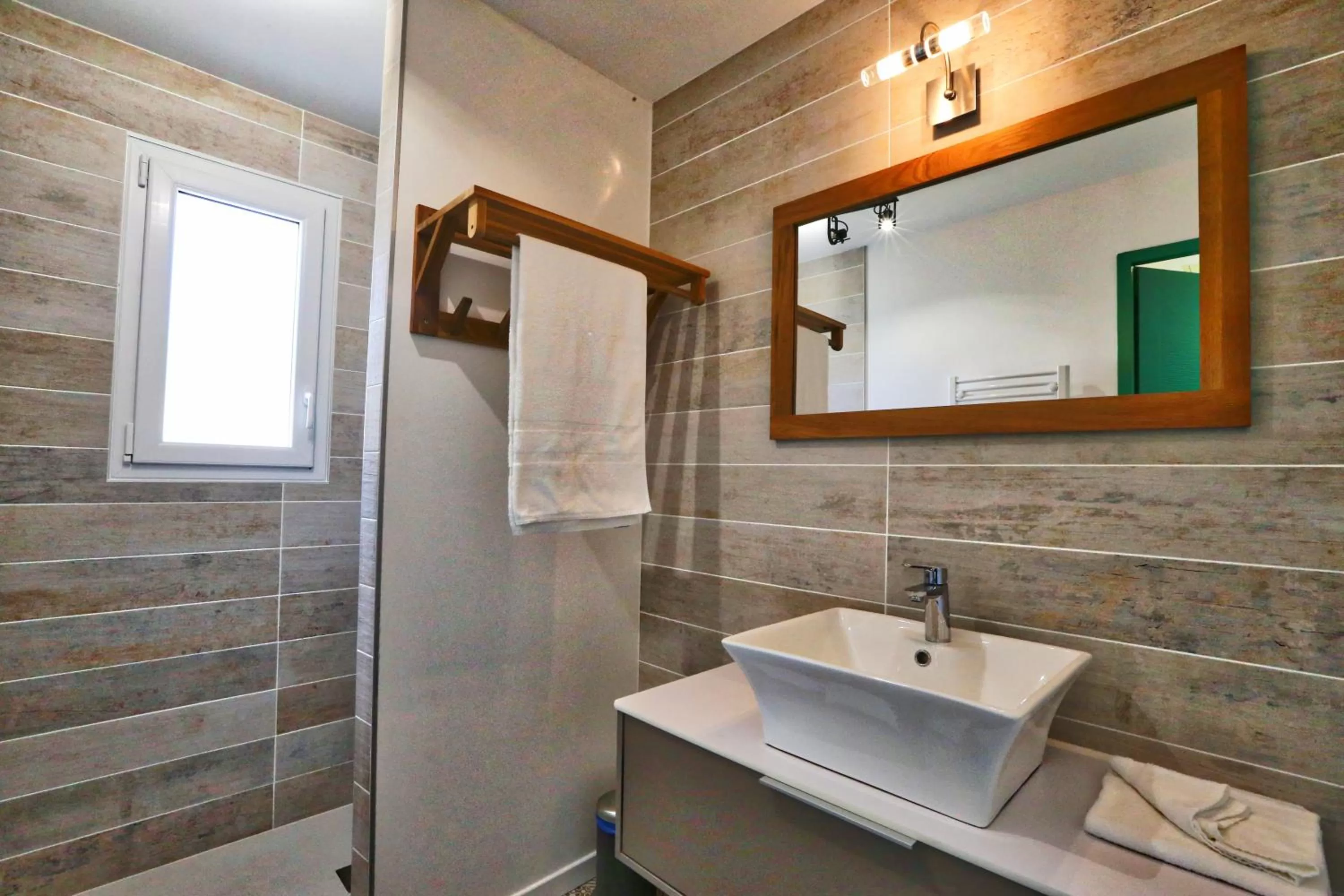 Shower in Domaine Le Sherwood