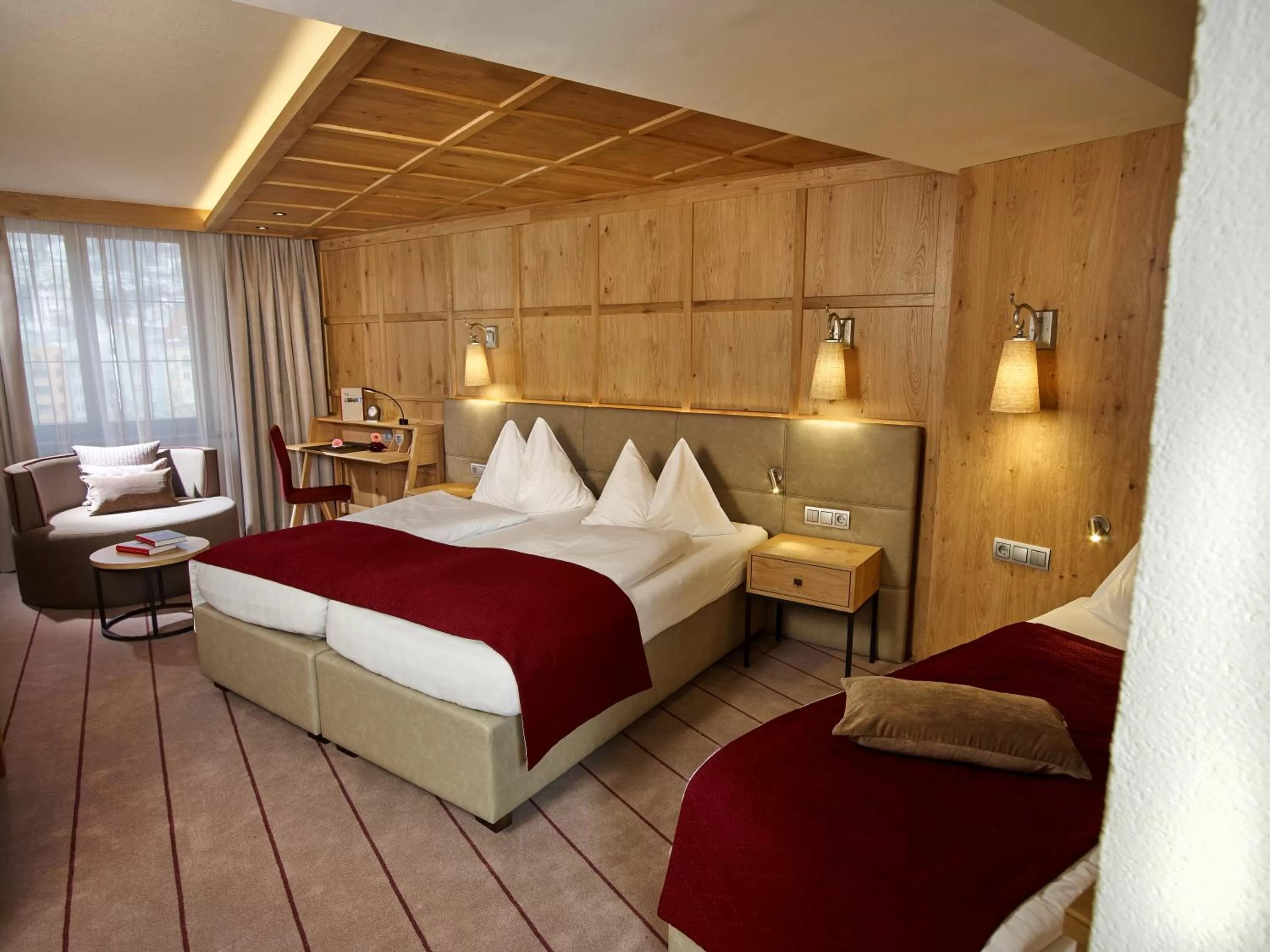 Photo of the whole room, Bed in Hotel Innsbruck