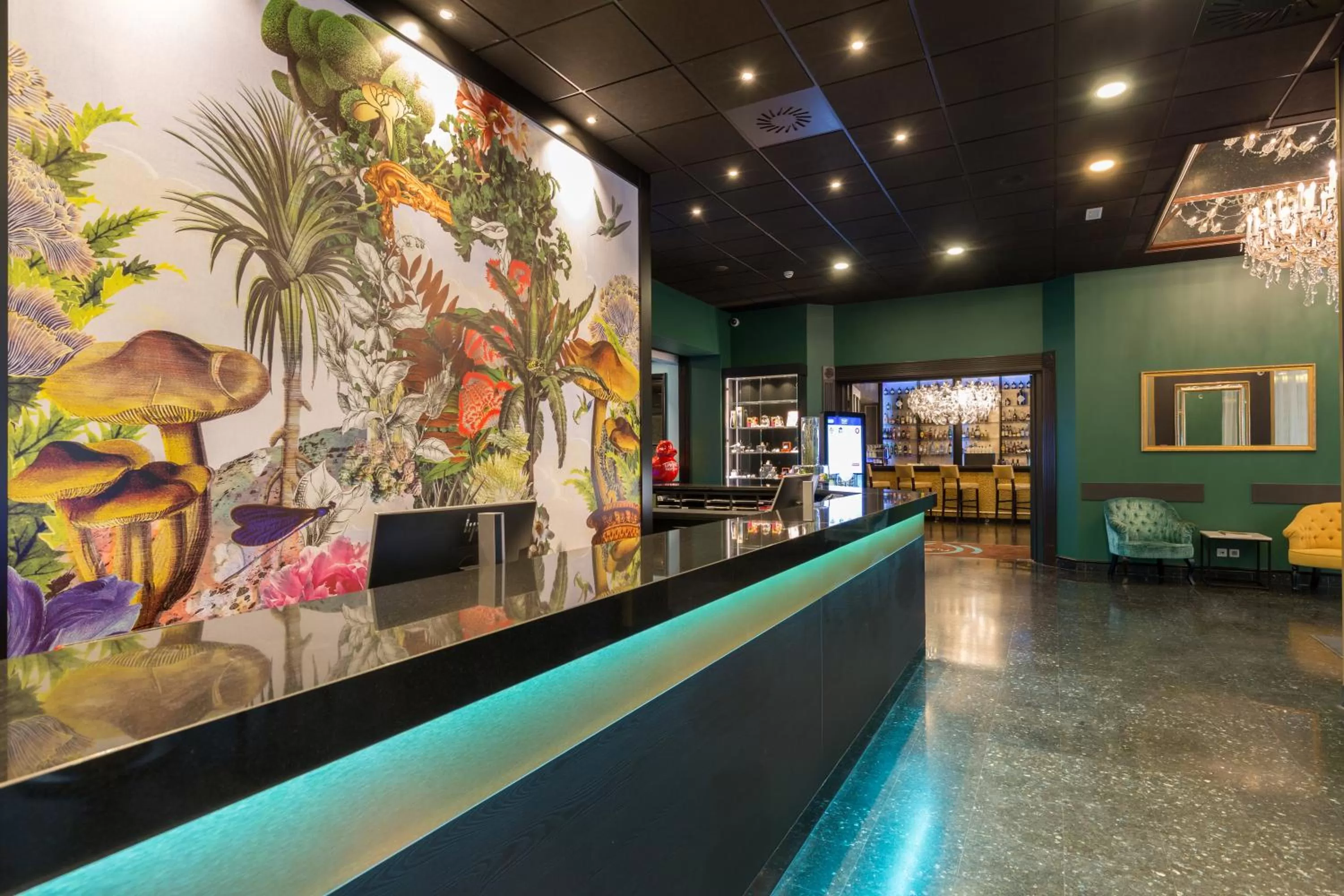 Lobby or reception in Thon Hotel Bristol Stephanie