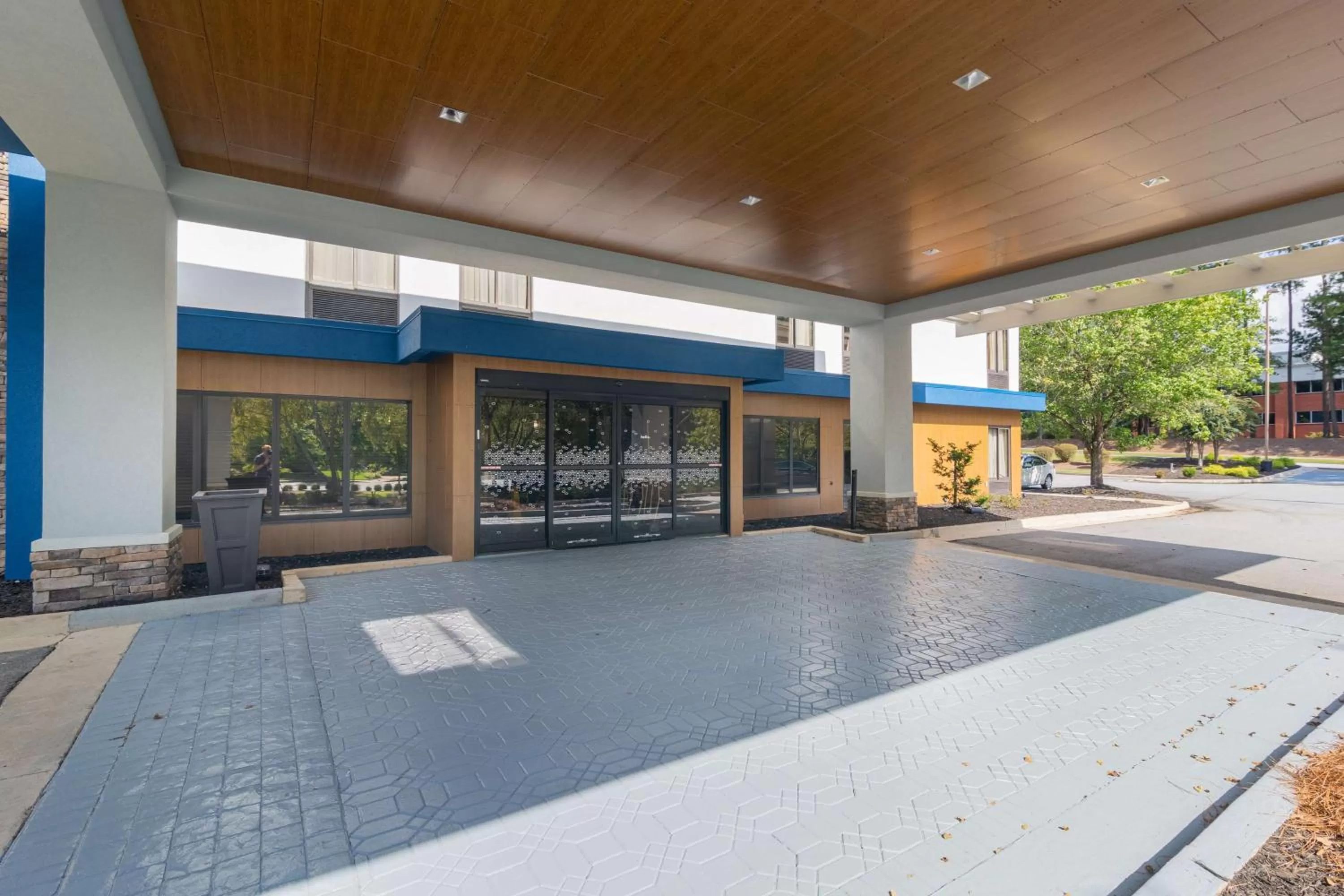 Property building in Hampton Inn Atlanta/Peachtree City