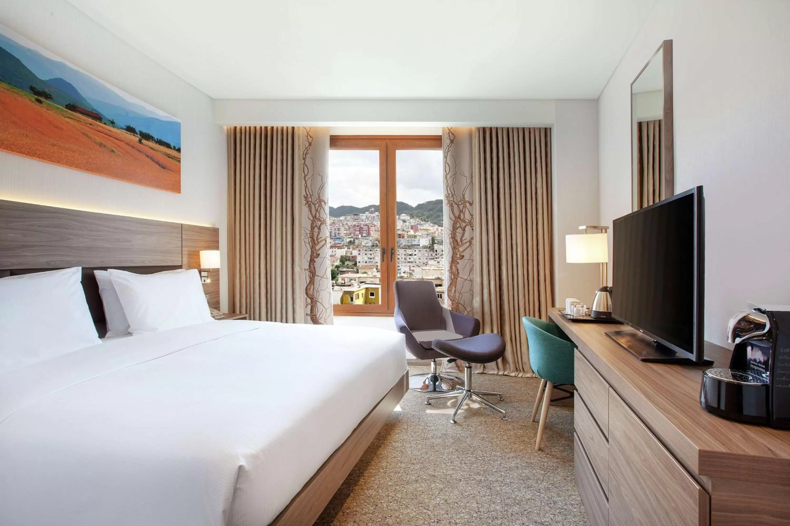 Bedroom, Bed in Hilton Garden Inn Tirana