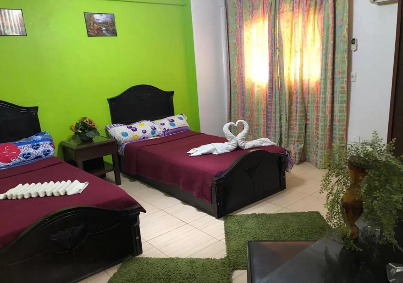 Bedroom, Bed in bonne villa