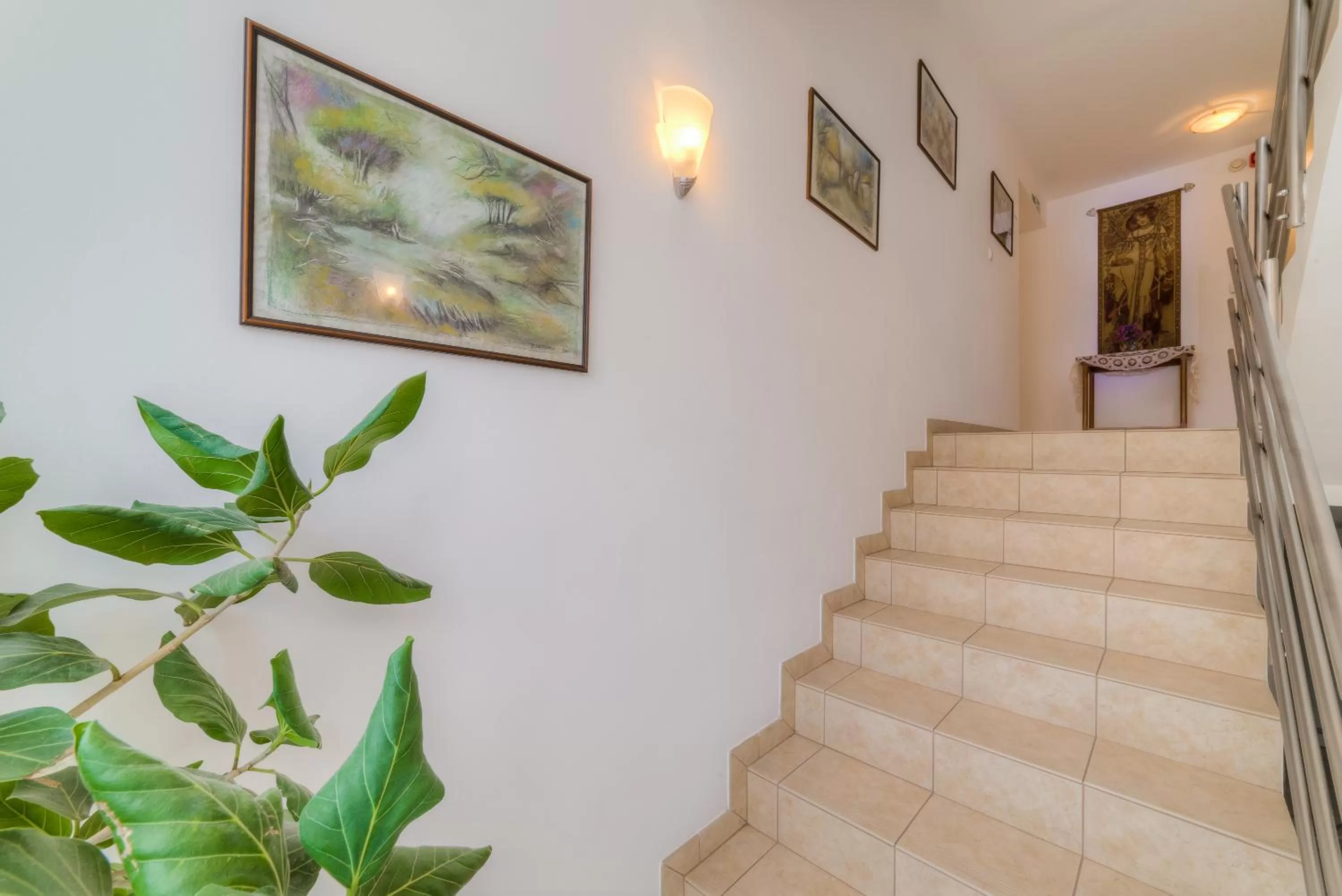 Other in Kata Panzió