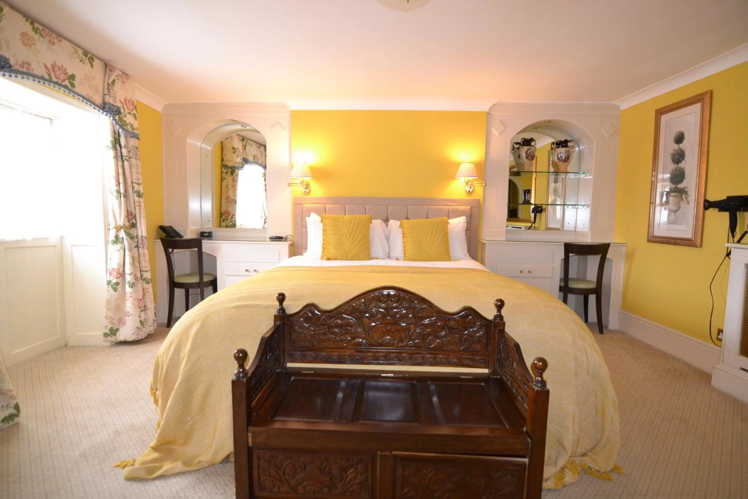 Bed in Angel and Royal Hotel