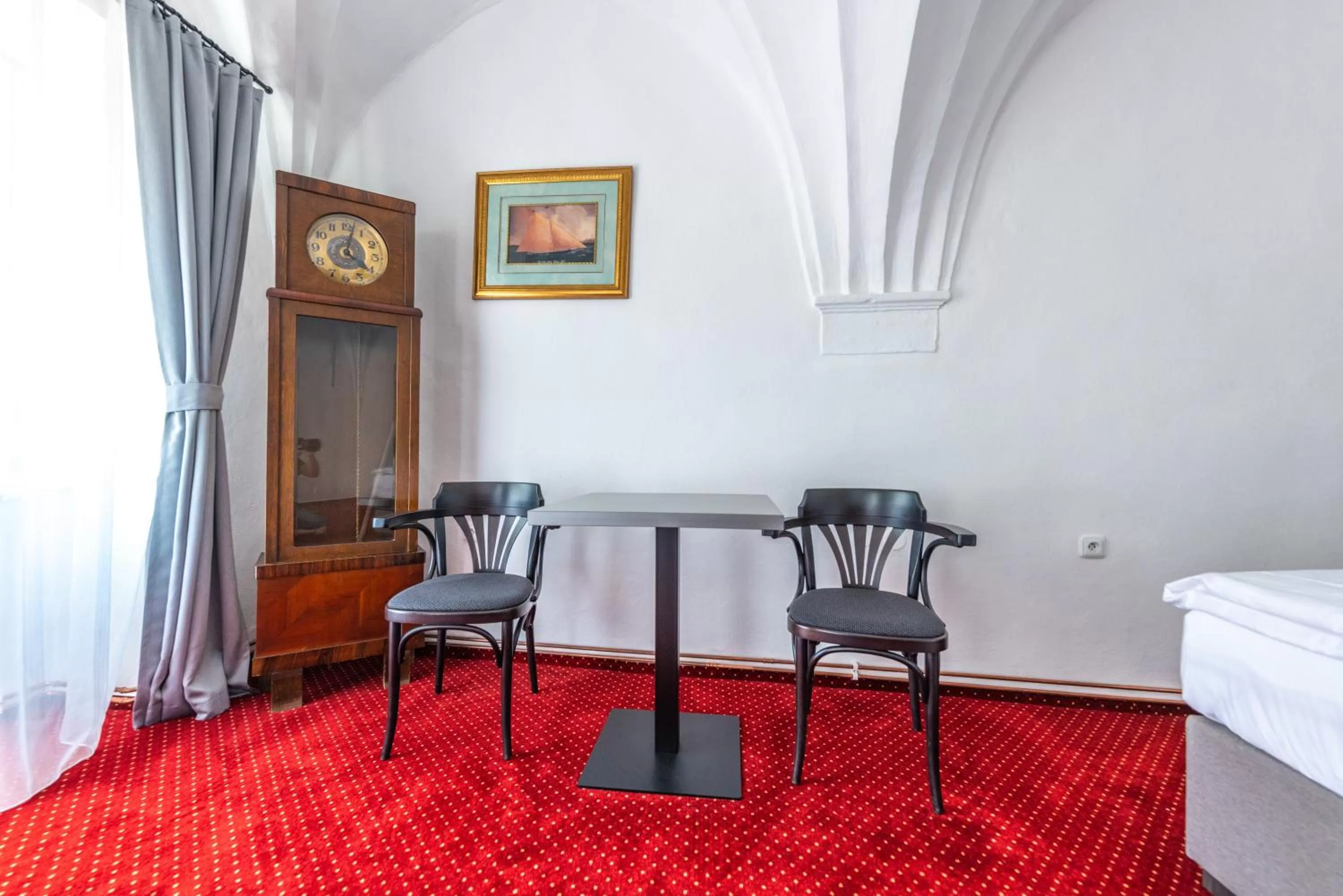 Seating area, Bed in Hotel Třebovská restaurace