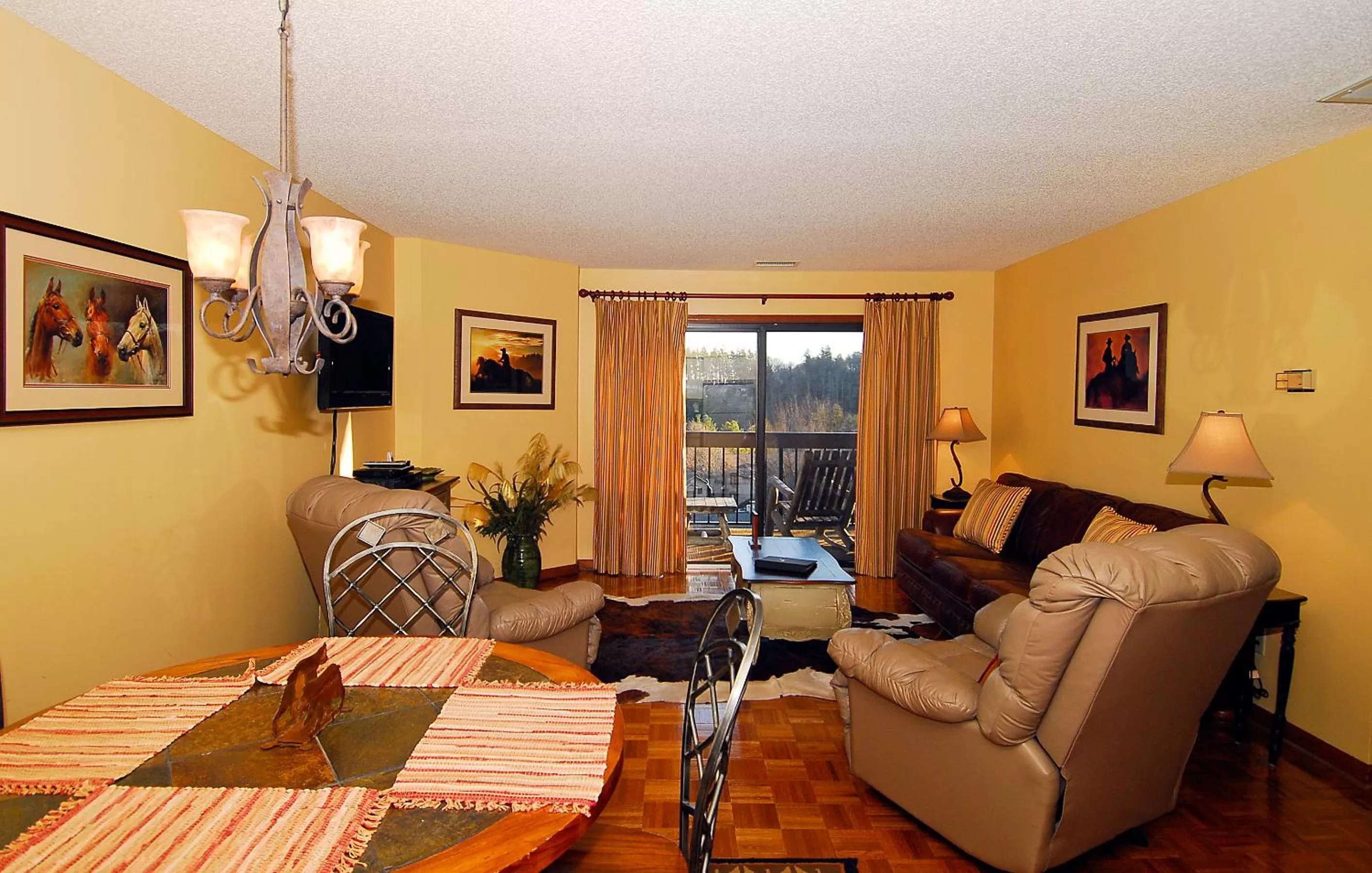 Living room, Seating Area in Chetola Resort Condominiums