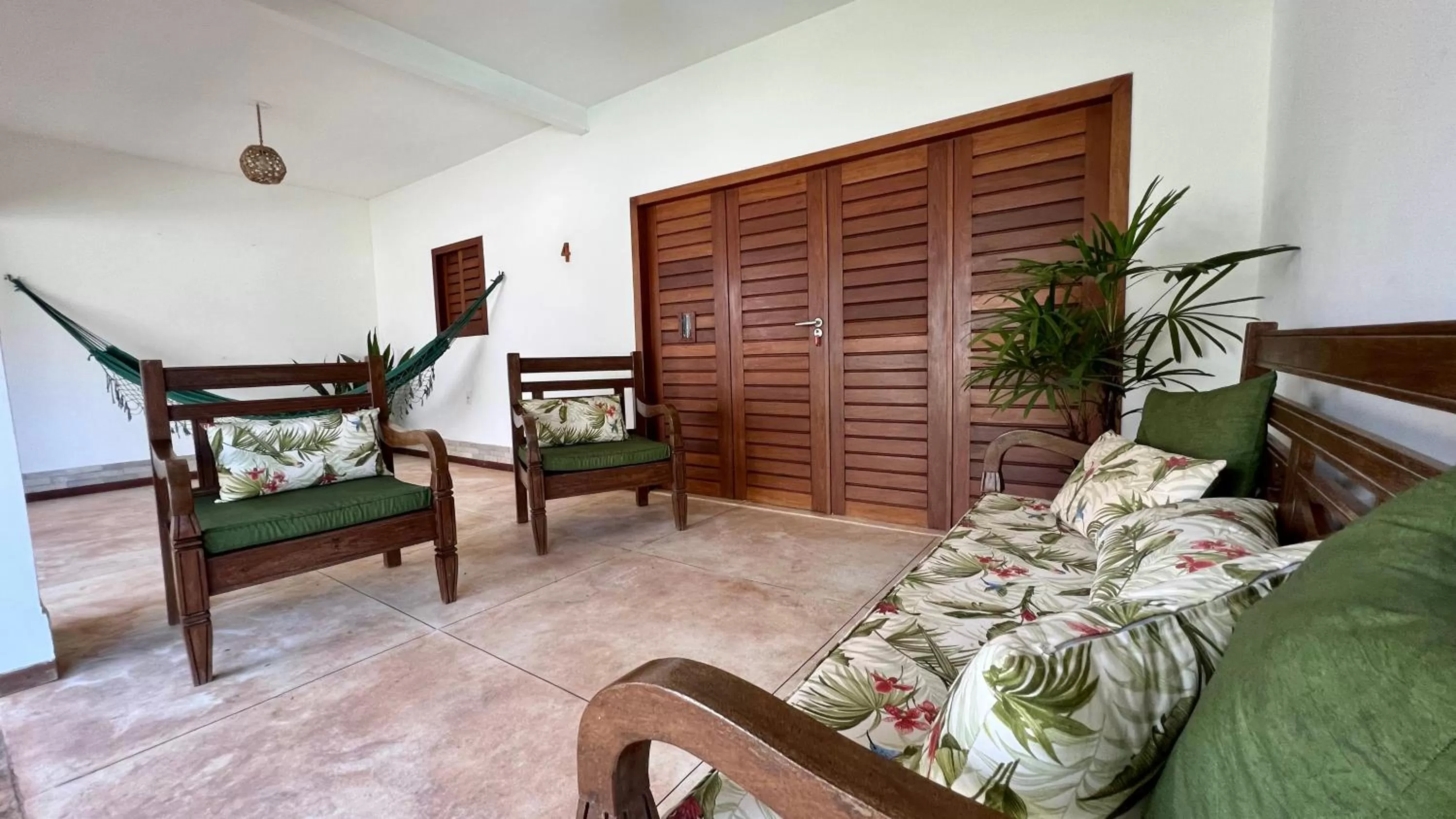 Photo of the whole room in Aki Pousada