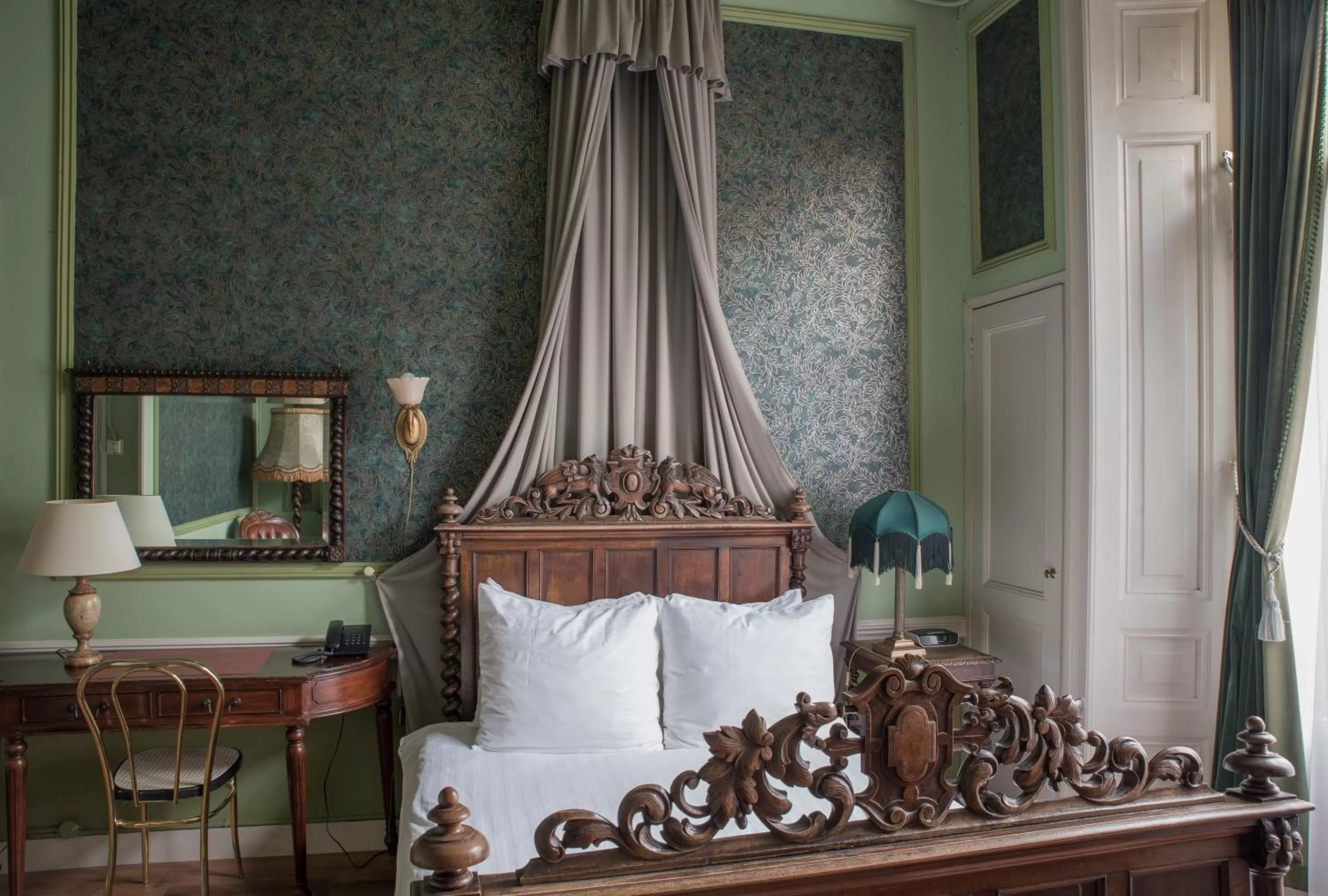 Photo of the whole room, Bed in Hotel Fidder - Patrick's Whisky Bar