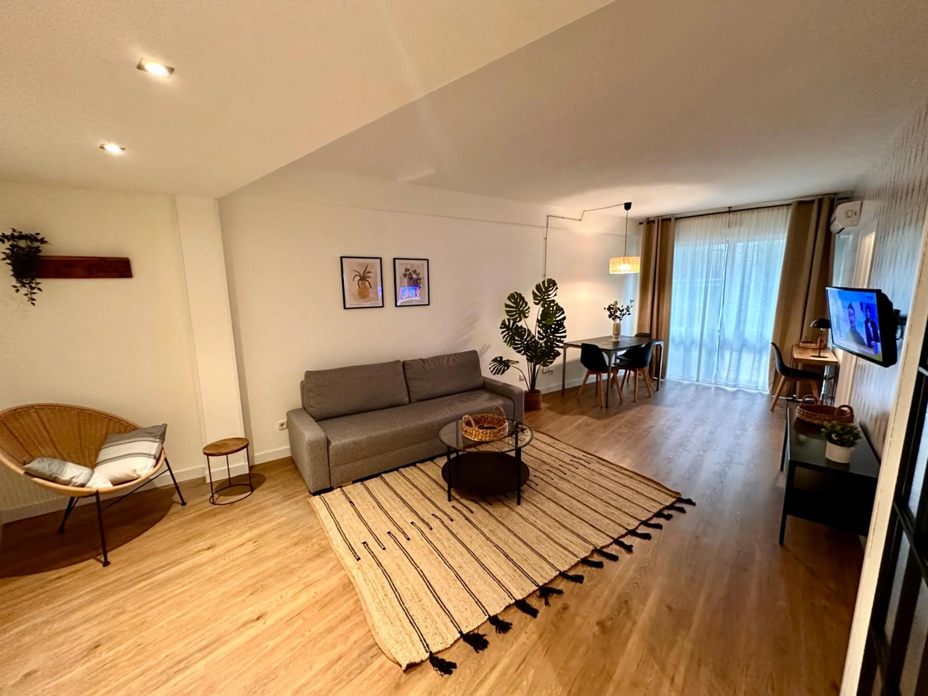 Seating area in Far Home Gran Vía