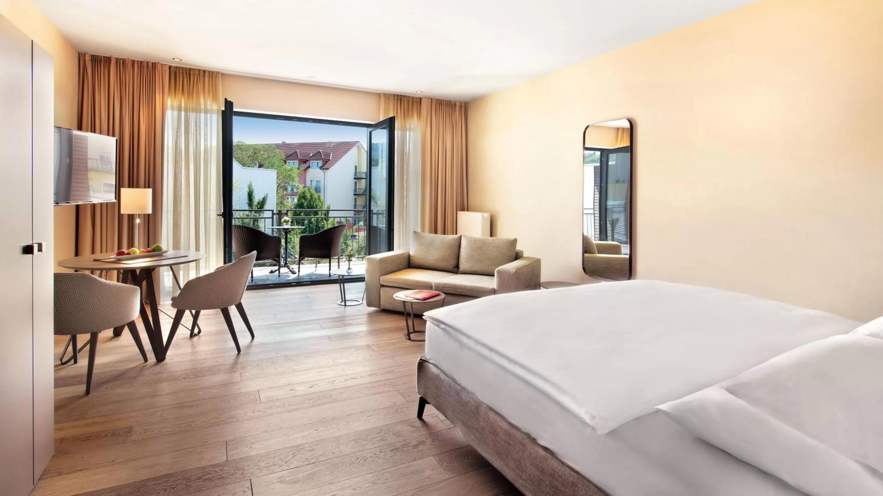 Photo of the whole room, Bed in Hotel Villa Toskana