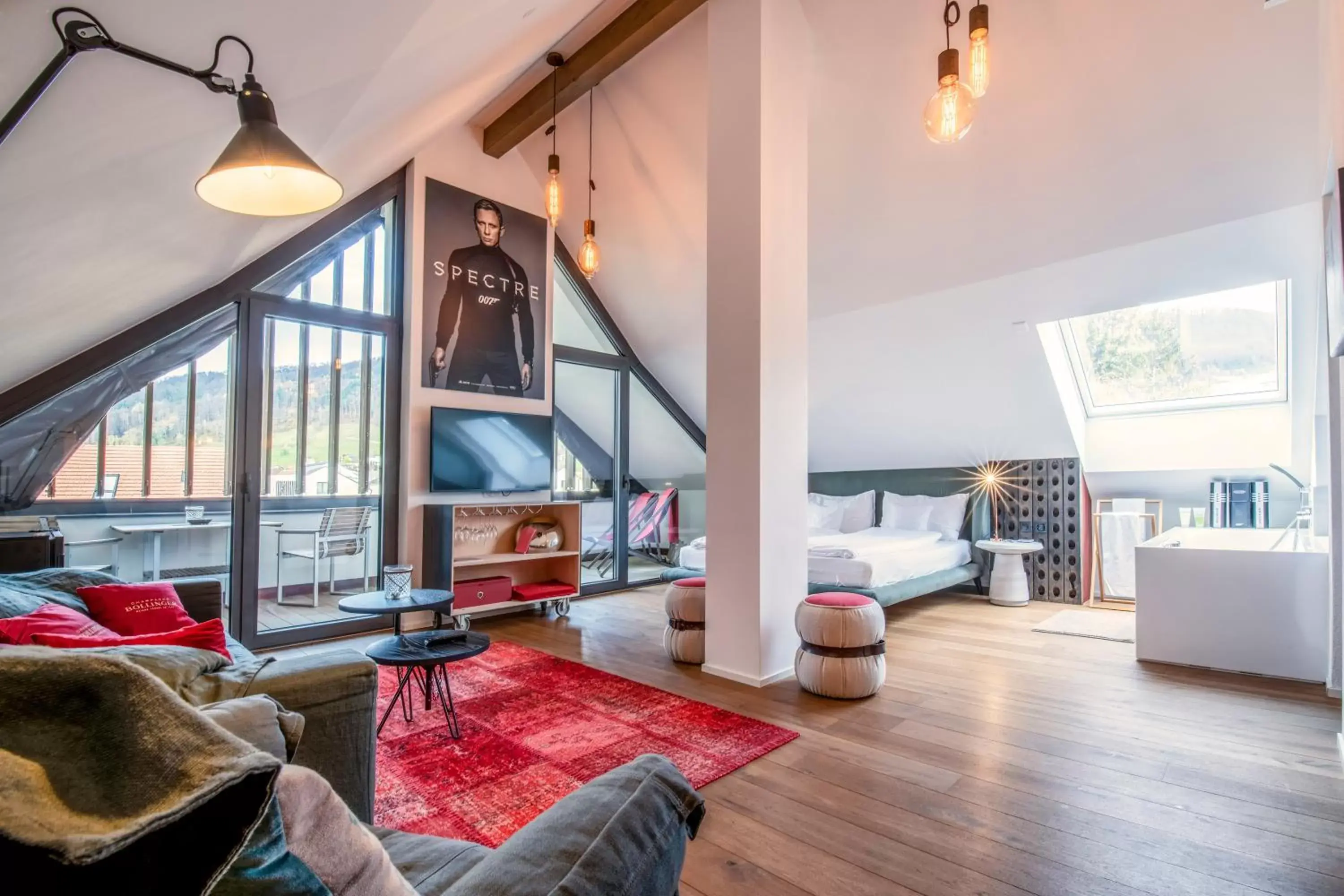 Theme Suite "Champagne" in Hirschen Erlinsbach Swiss Quality Theme Suite "Champagne" in Hirschen Erlinsbach Swiss Quality