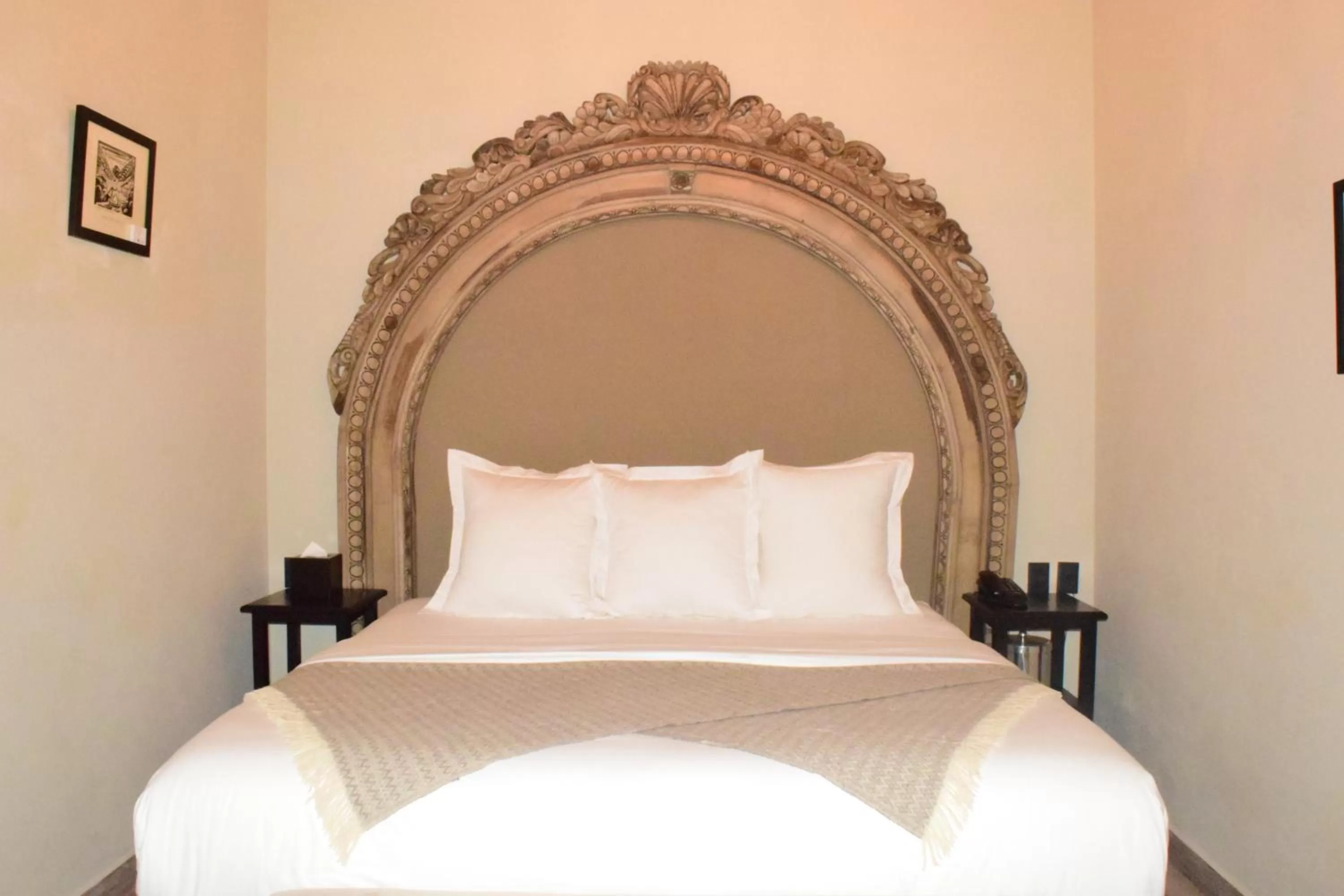 Bedroom, Bed in Hotel Bouquet (Adults Only)