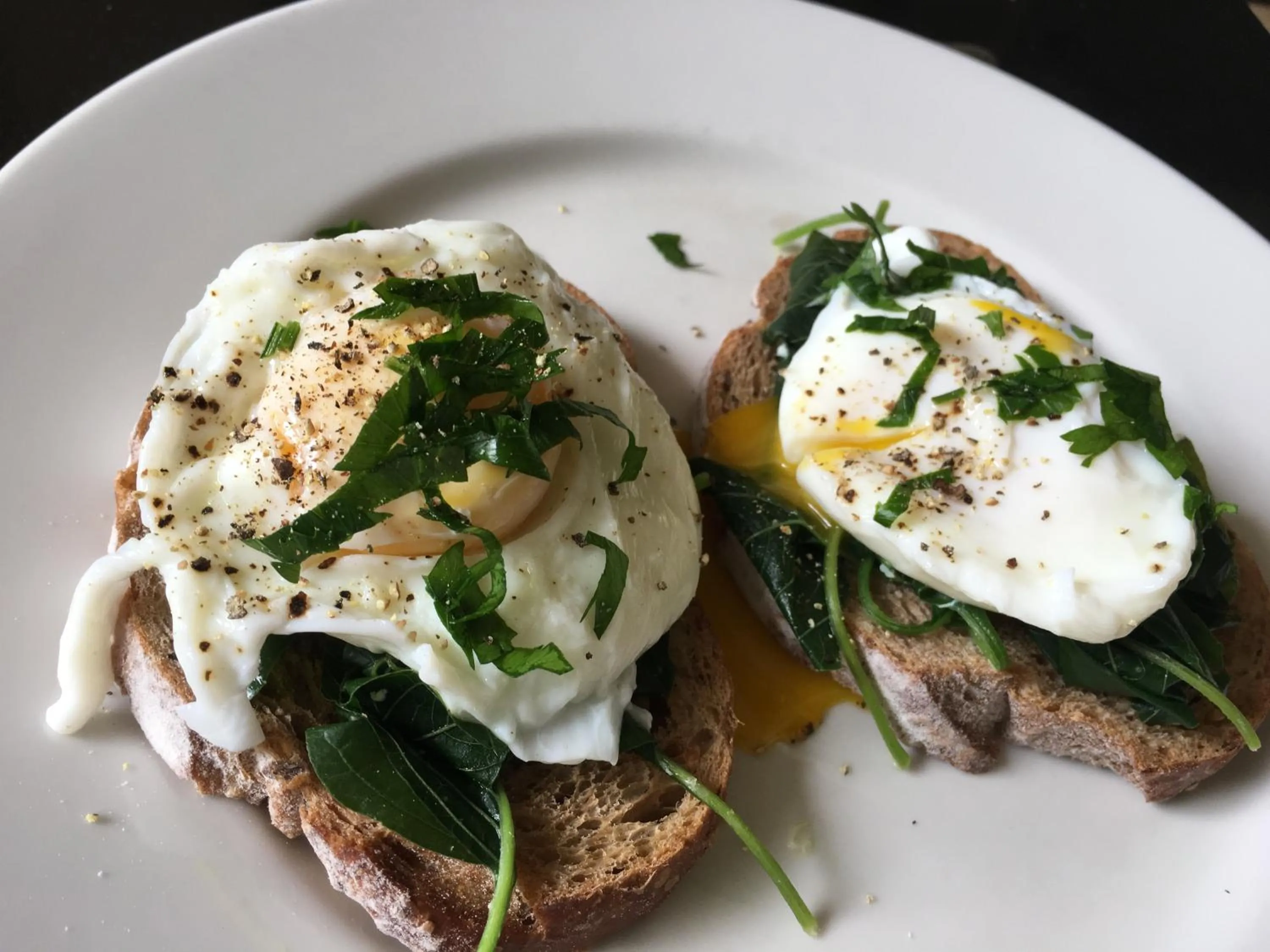 American breakfast in Sugiras Living