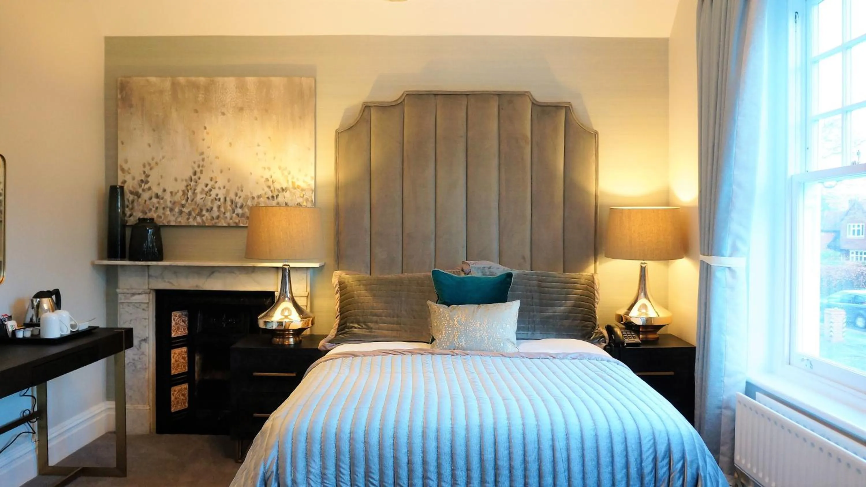 Photo of the whole room, Bed in The Lawn Guest House Gatwick