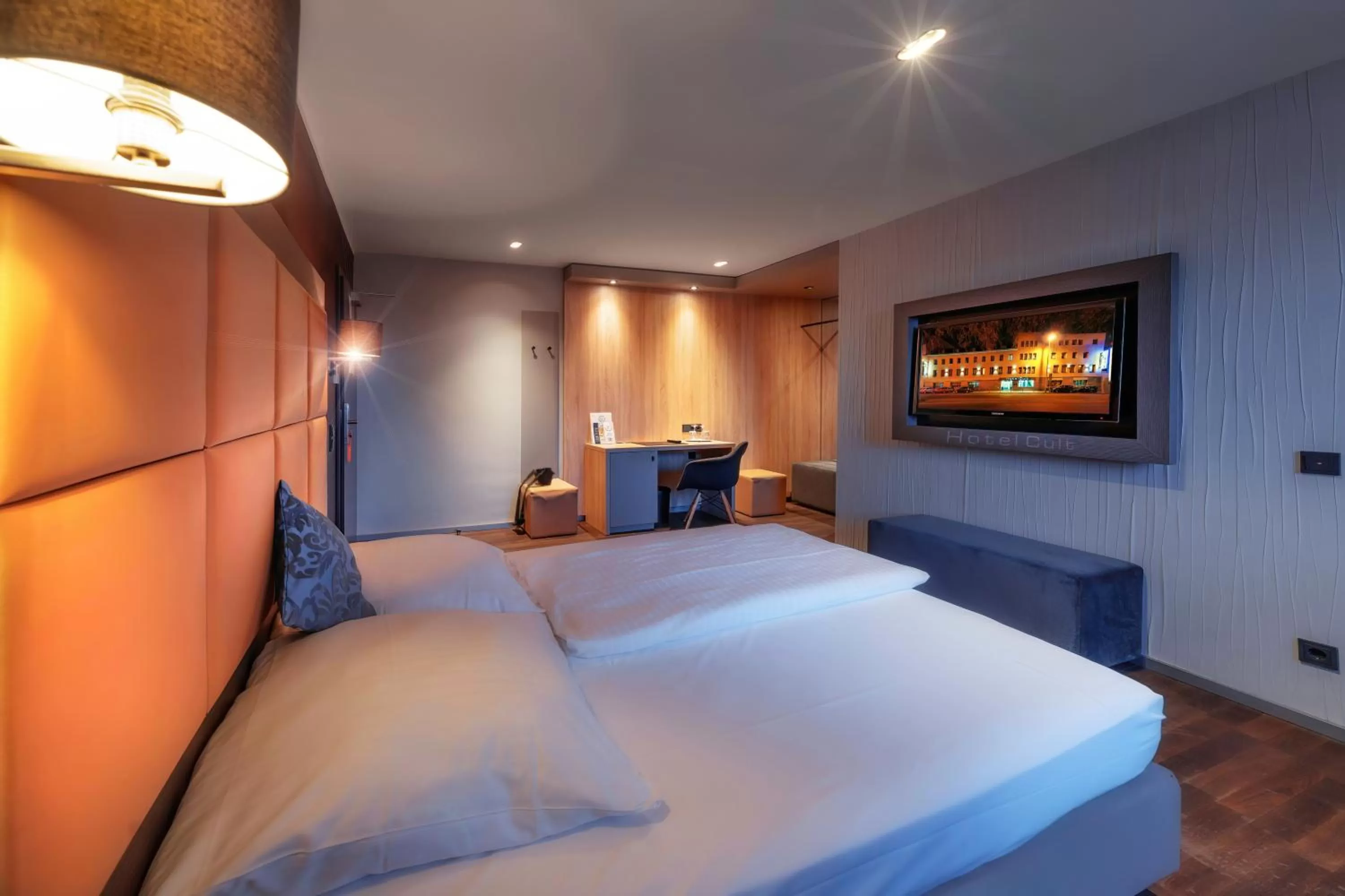 Bed in Hotel Cult Frankfurt City