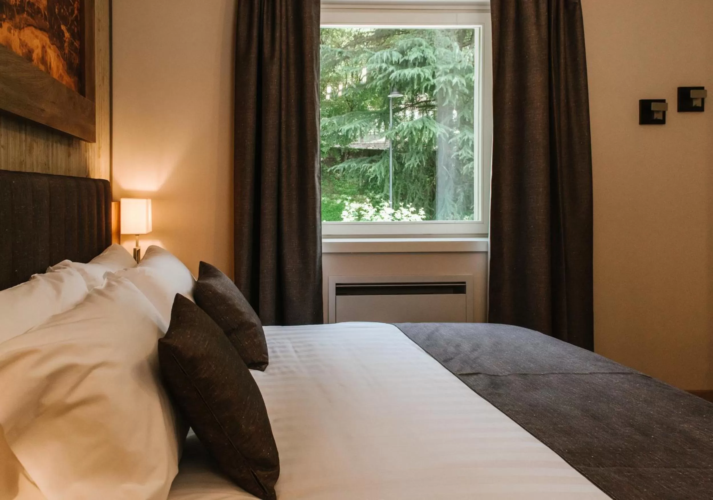 Bed in Lake Hotel La Pieve