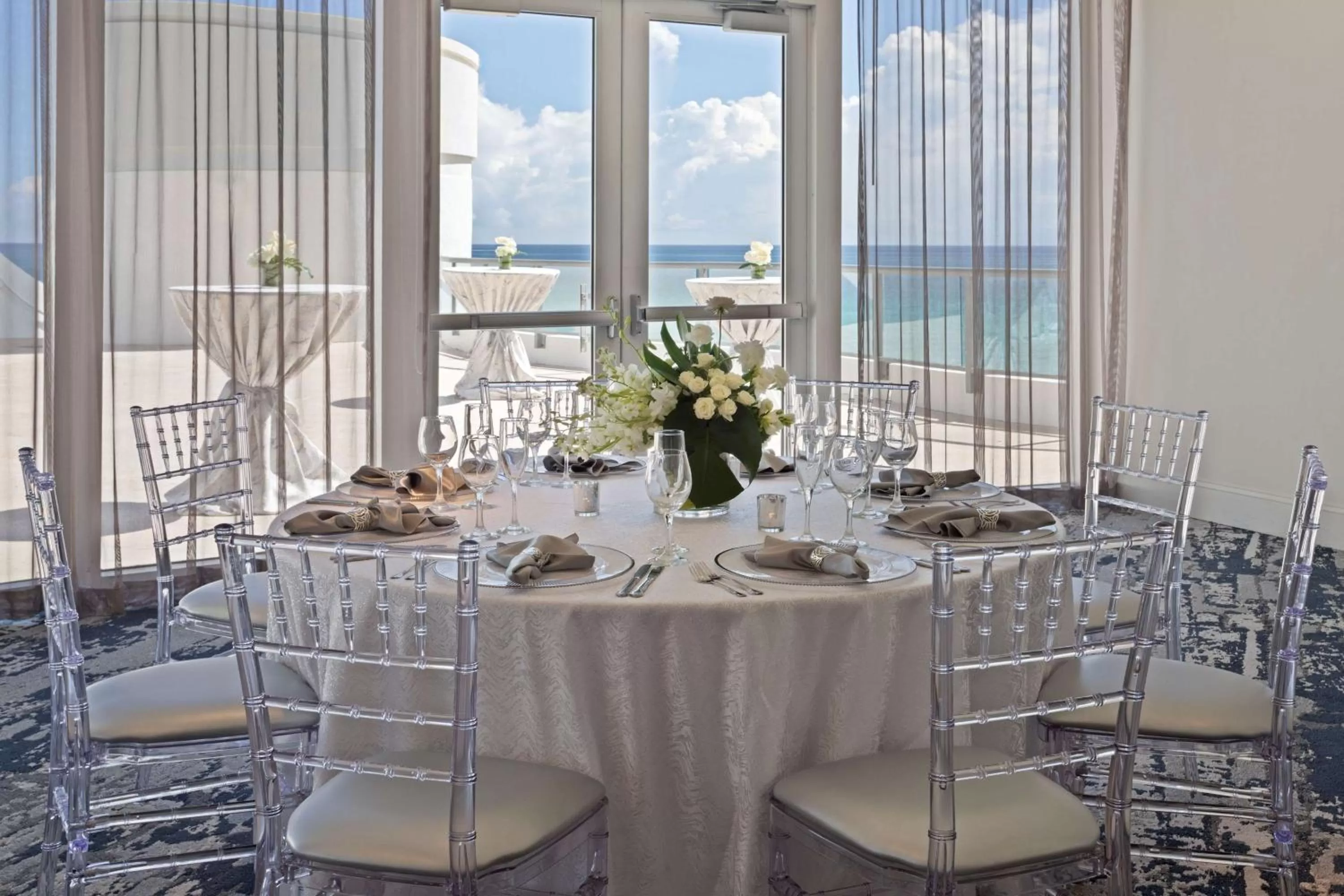Meeting/conference room in DoubleTree by Hilton Ocean Point Resort - North Miami Beach
