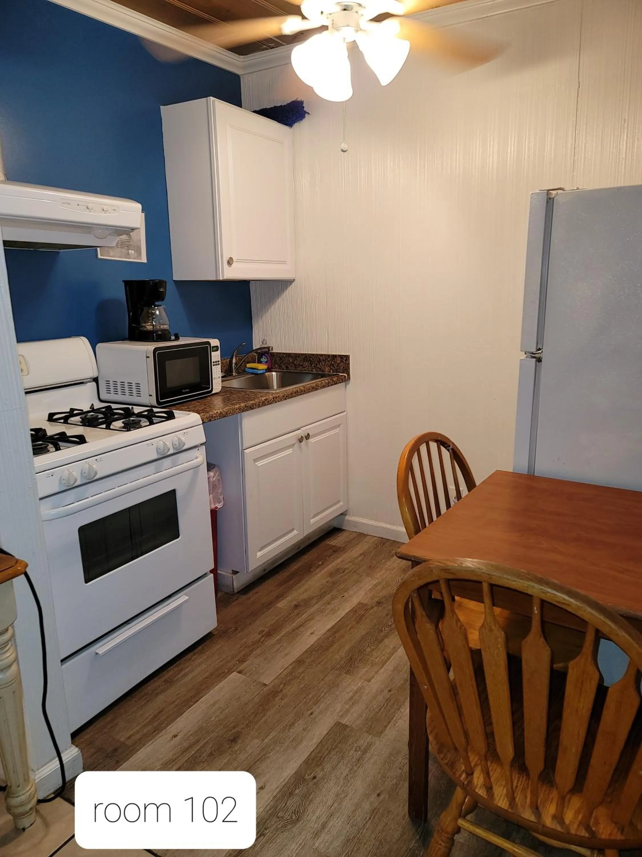 Kitchen or kitchenette in Oceana Boutique Hotel