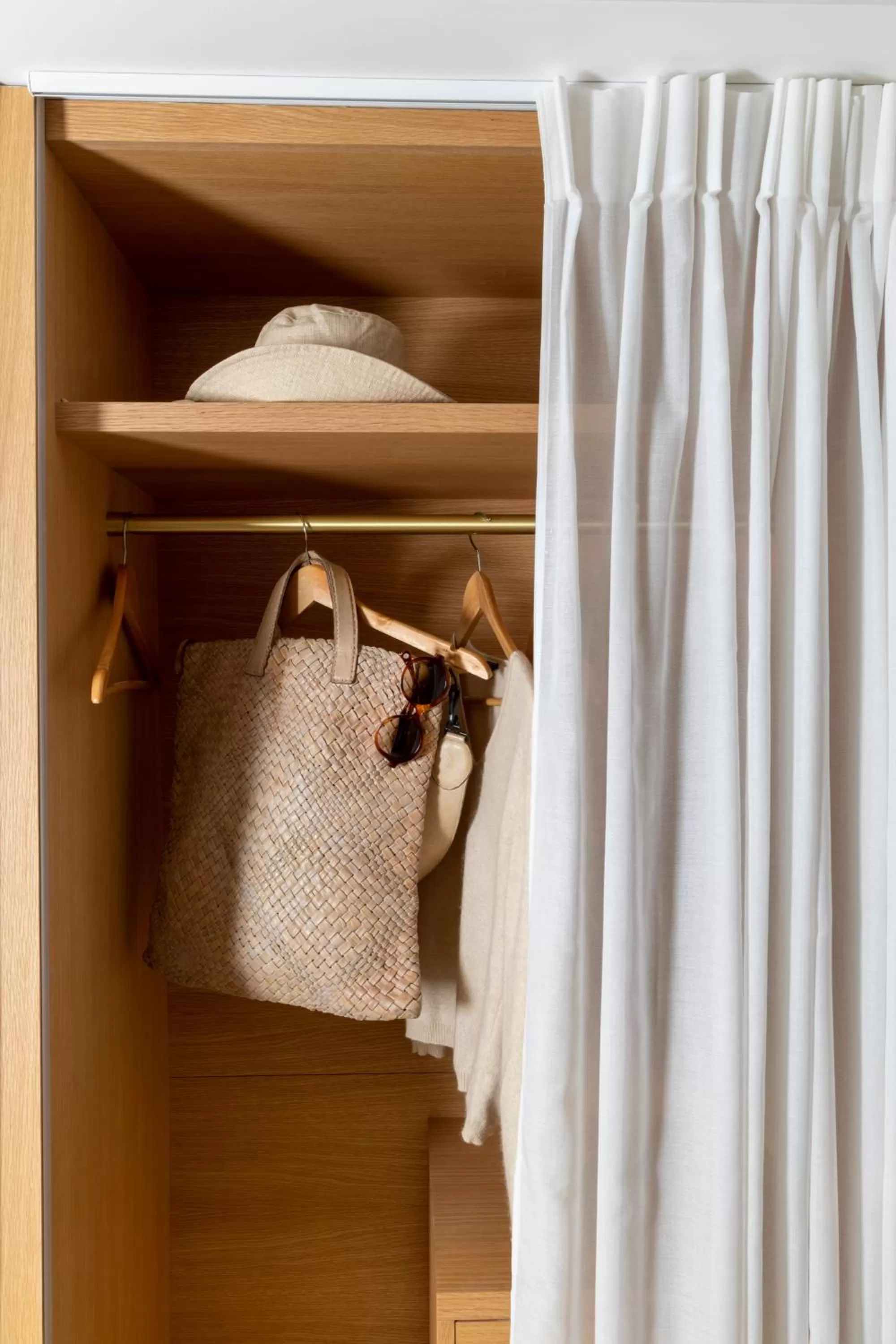 storage in Hôtel Beige