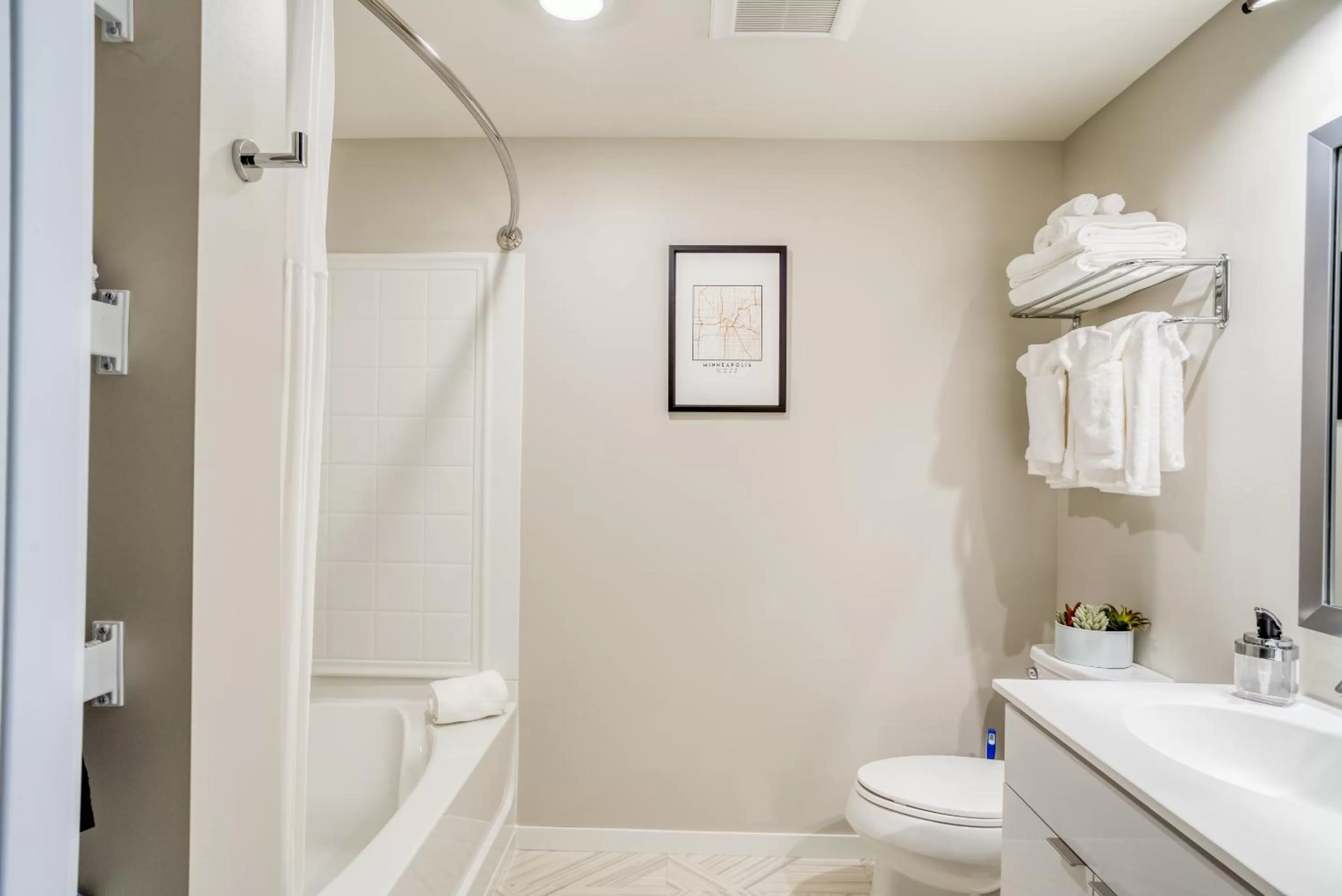 Bathroom in Mint House Minneapolis - Downtown West