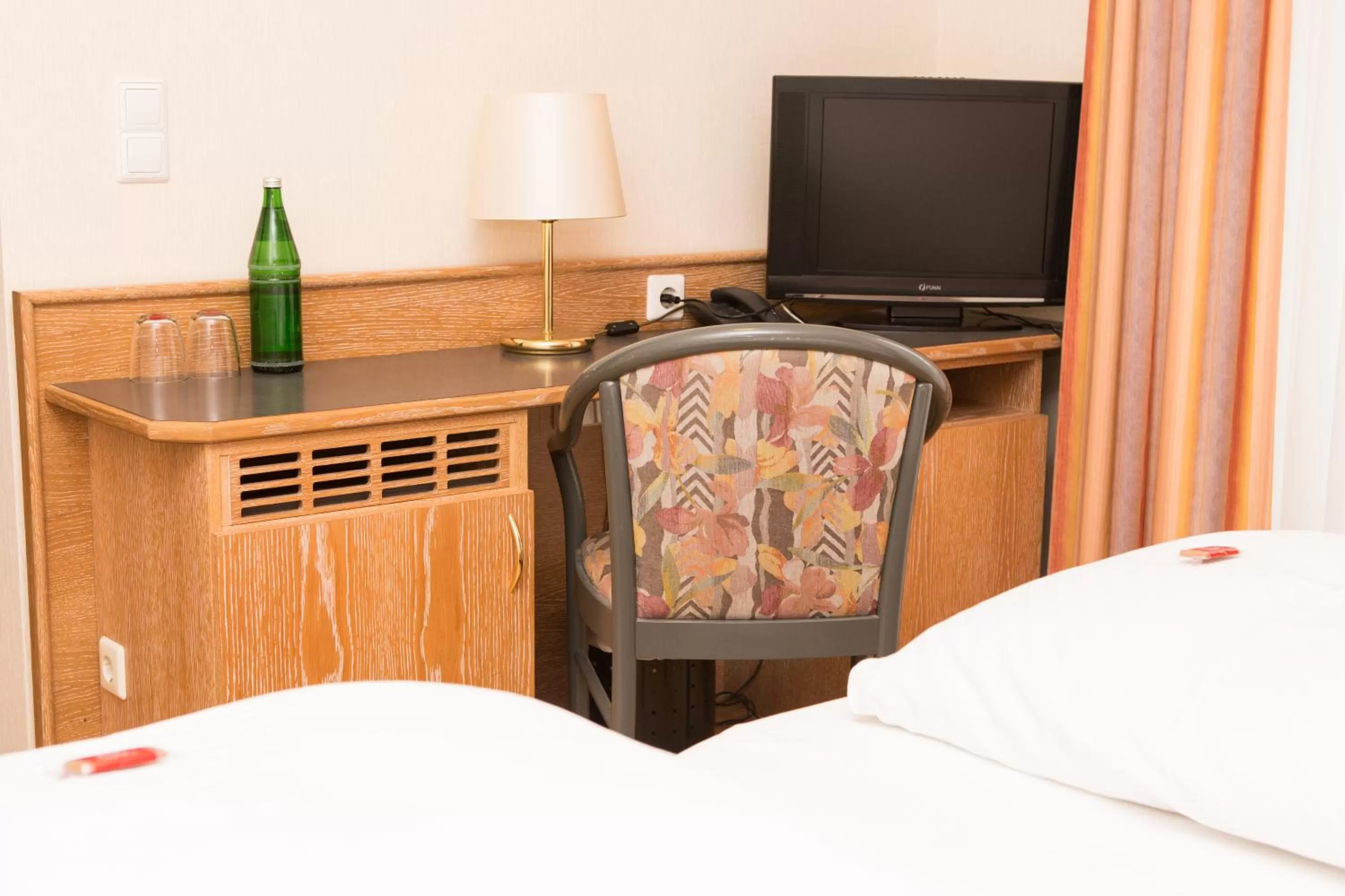 Photo of the whole room, Bed in Haus Hilckmann