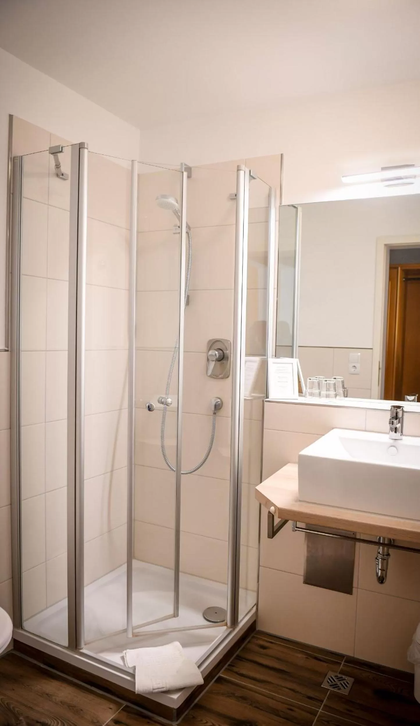 Bathroom in Hotel Mainblick Garni