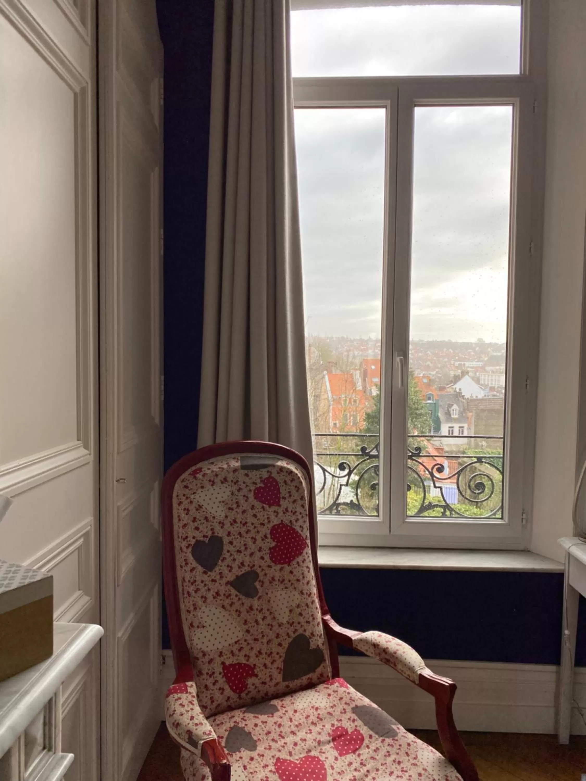 Seating area in Chambres d'Hôtes Au coin du spa