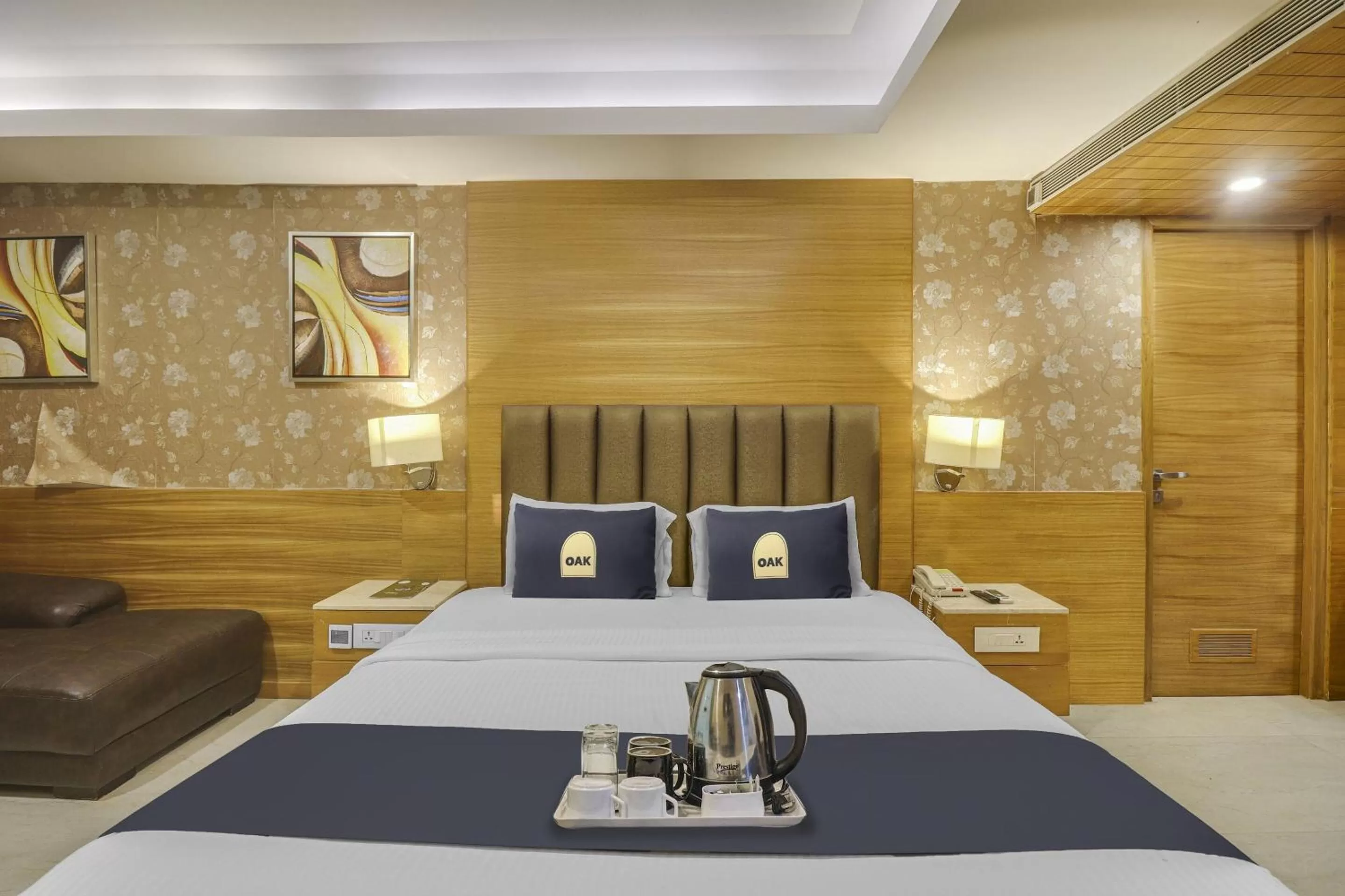 Bedroom in Palette - Hotel Chennai La Palace