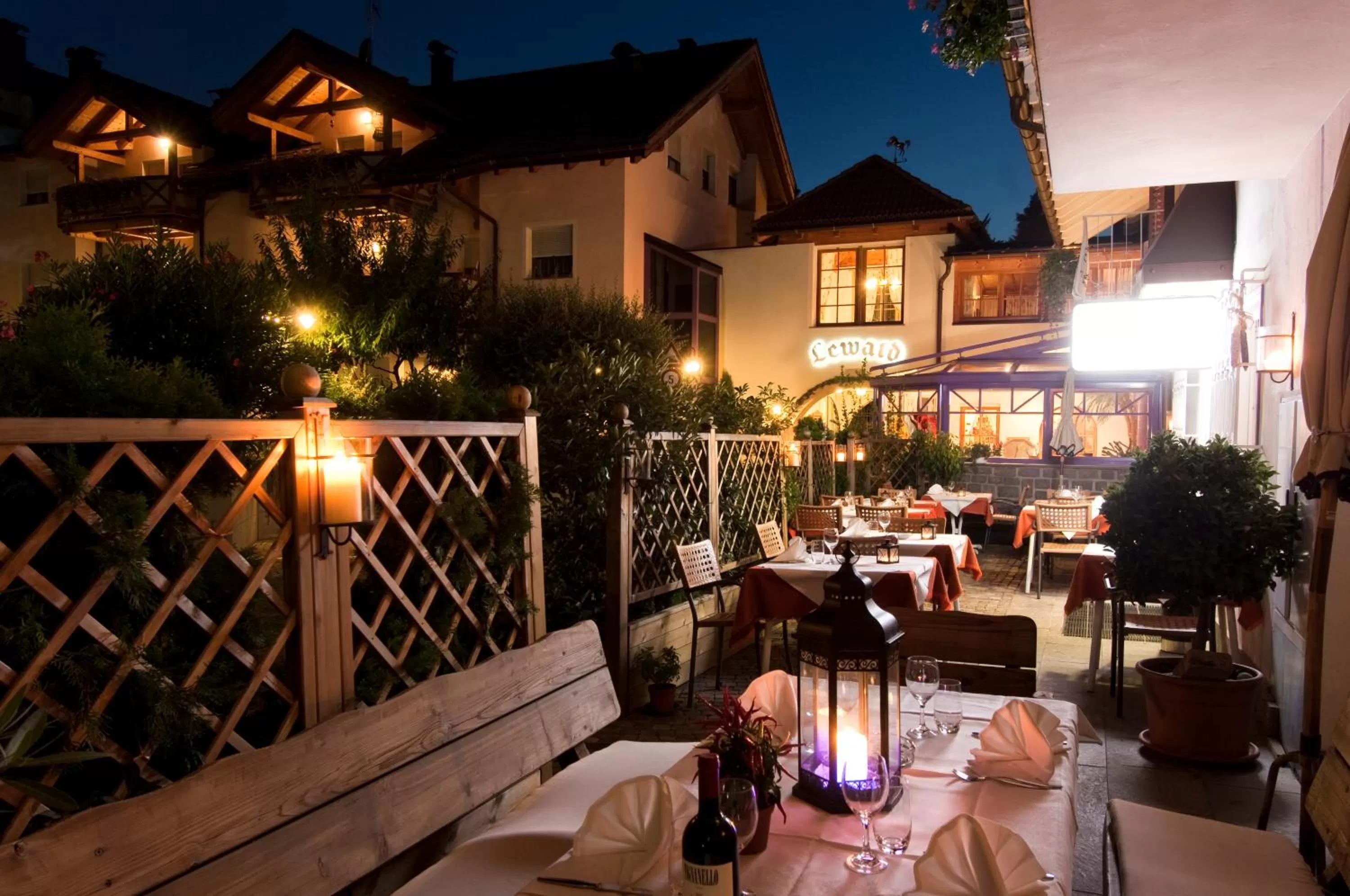 Restaurant/places to eat in Hotel Ristorante Lewald