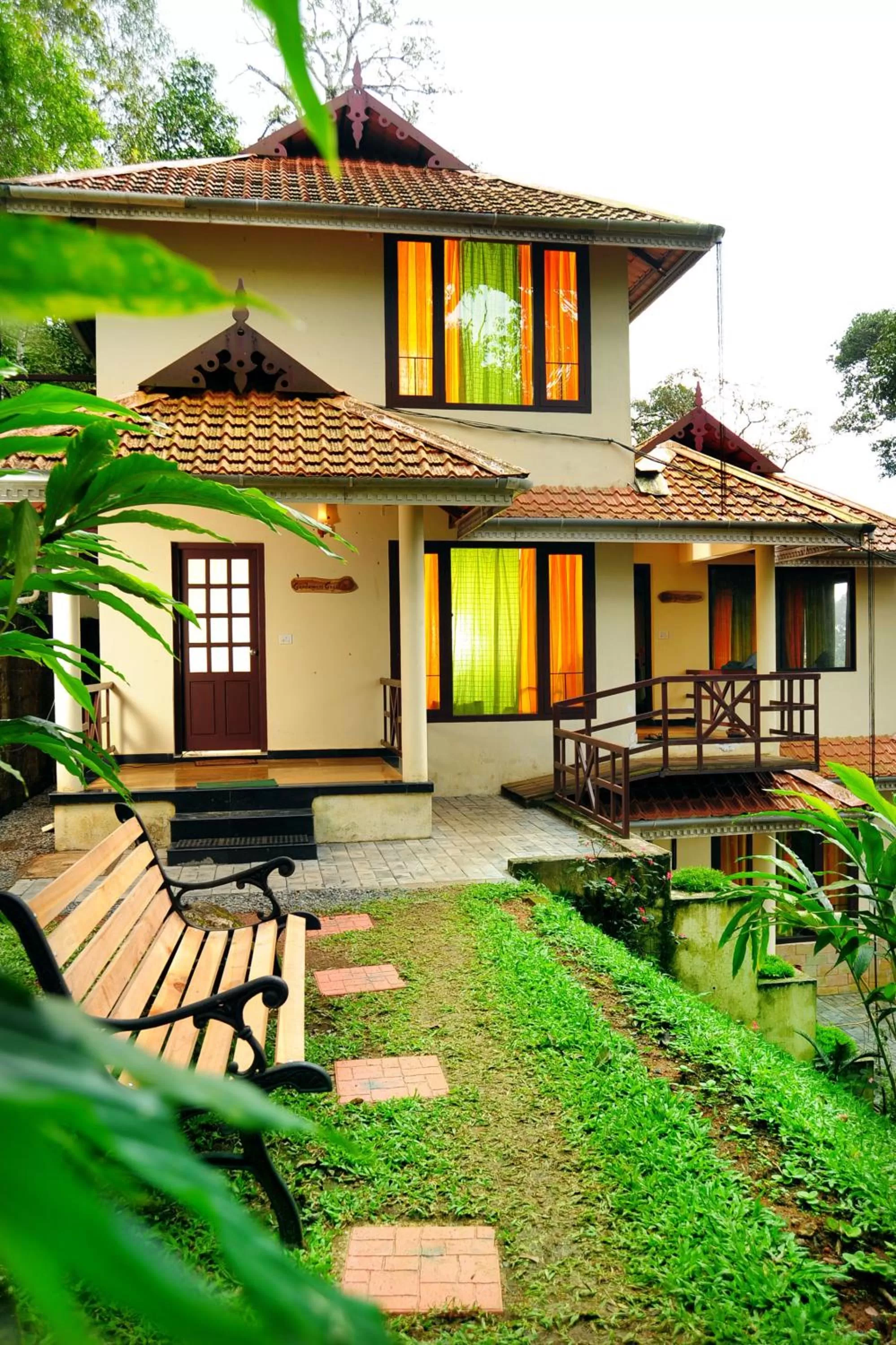 Property building in Violet Woods