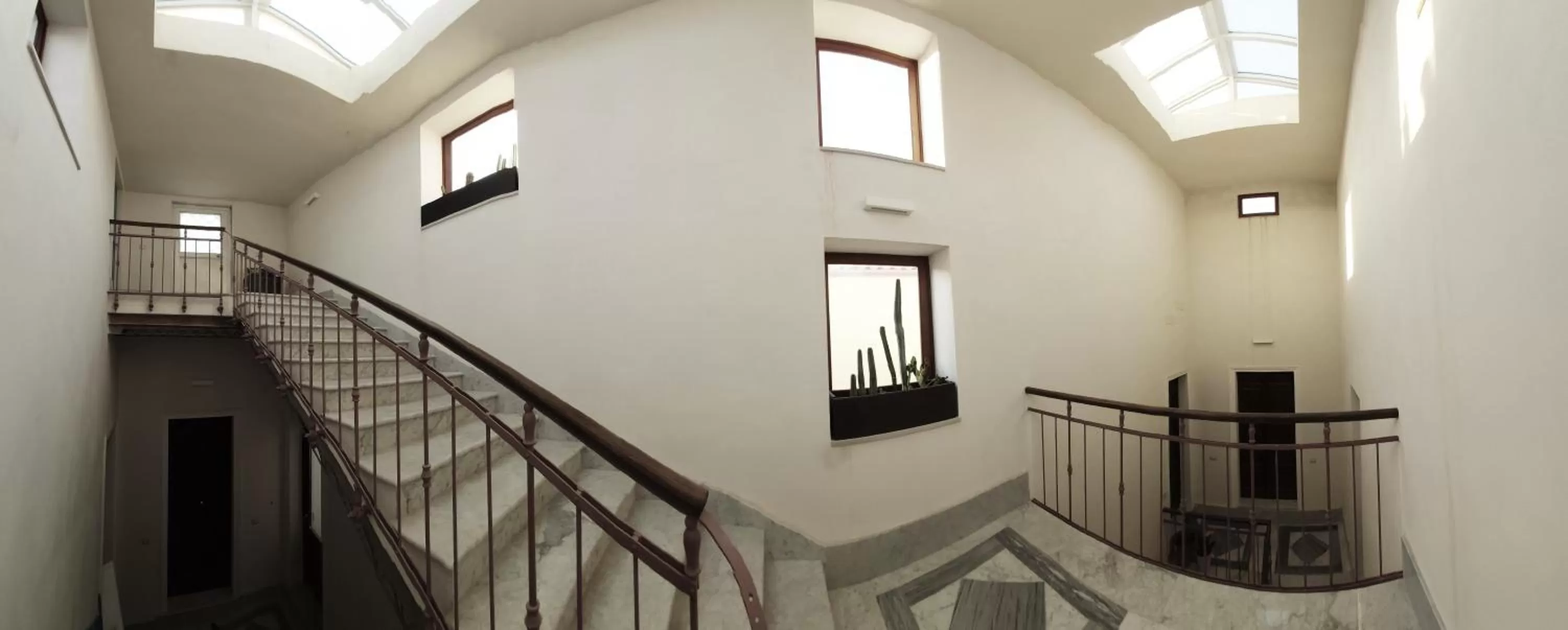 Text overlay in Calamùrn Ortigia