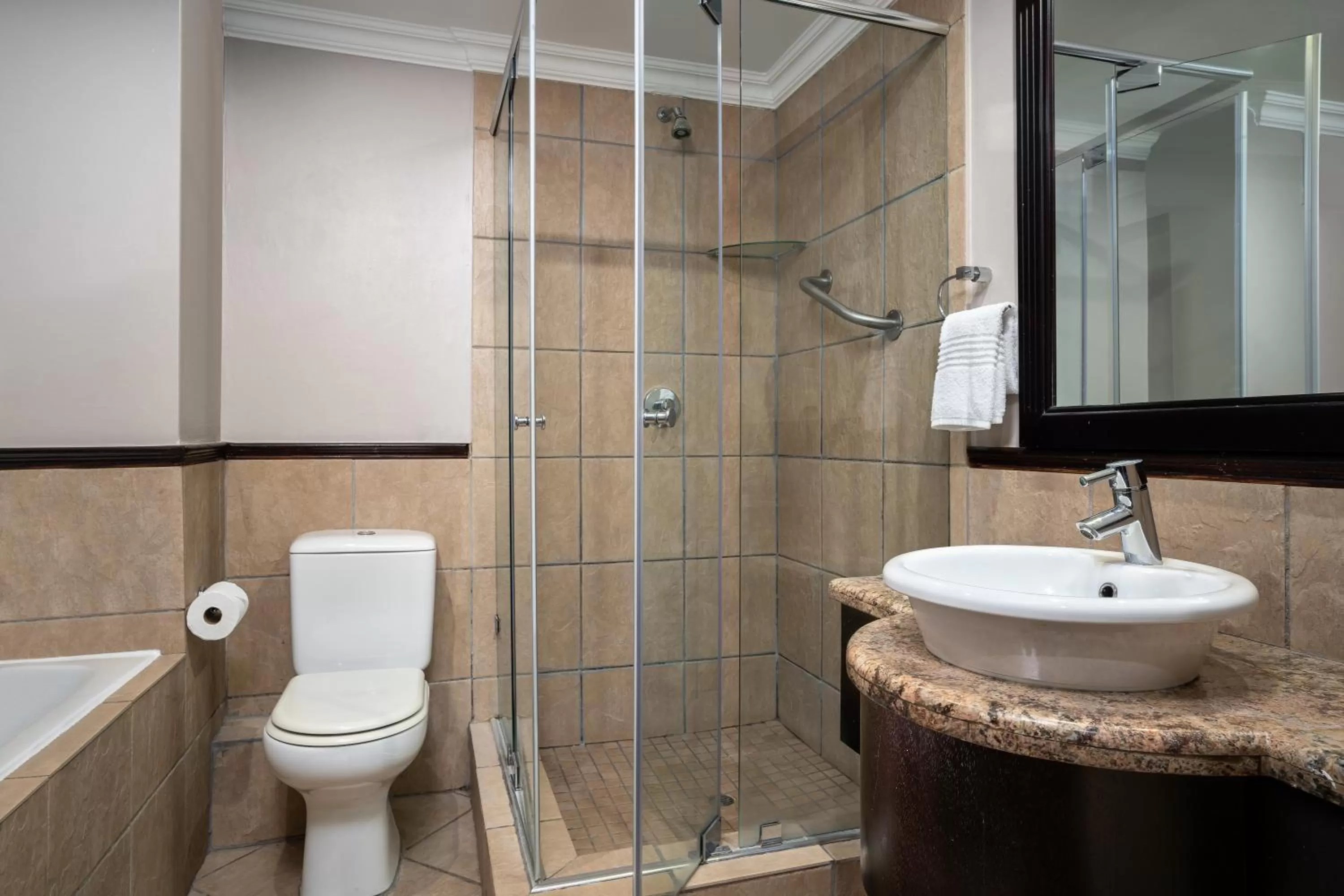 Bathroom in Premier Hotel Pretoria