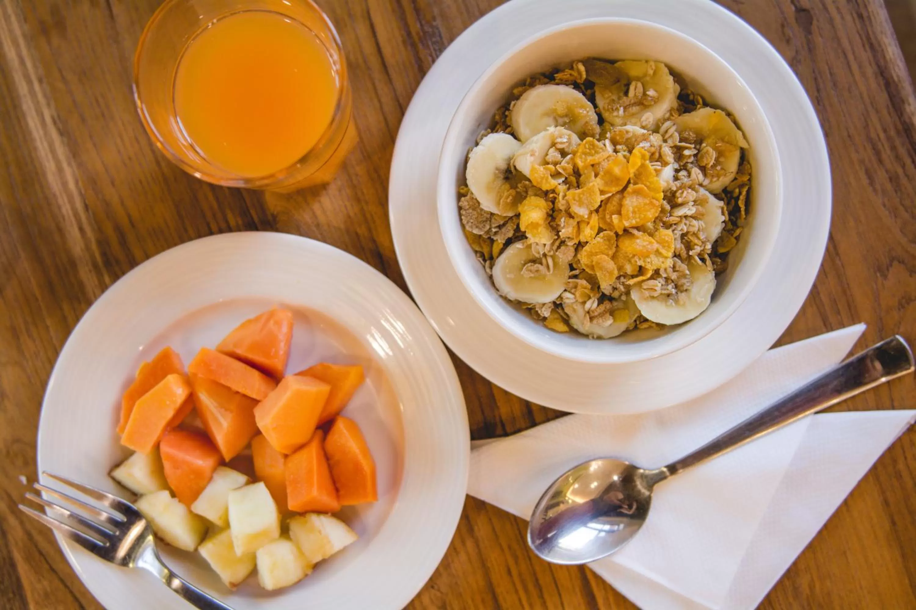 Breakfast in The Almond Tree