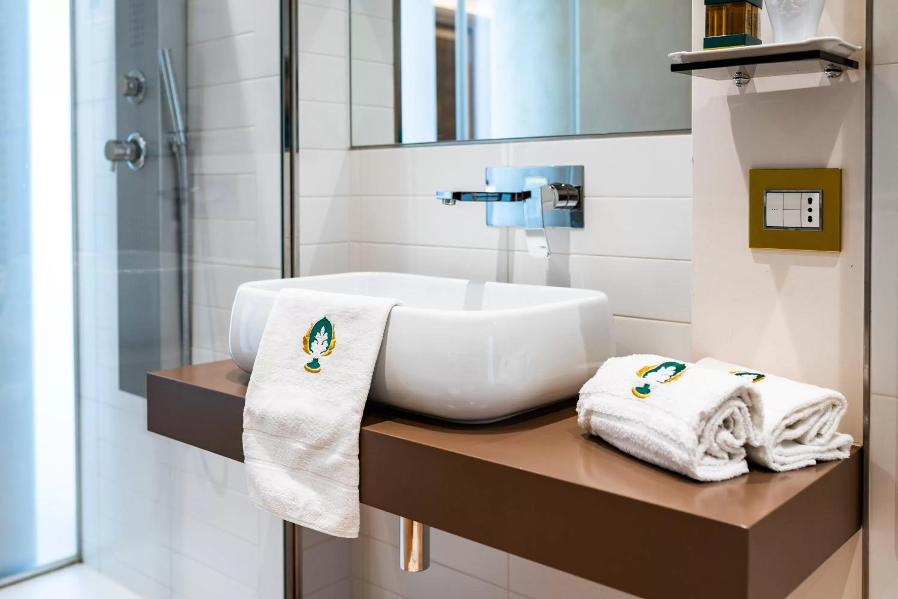 Shower in Palazzo Scotto