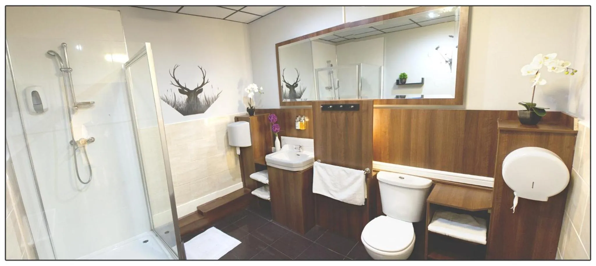 Bathroom in Hotel Express Newcastle Gateshead