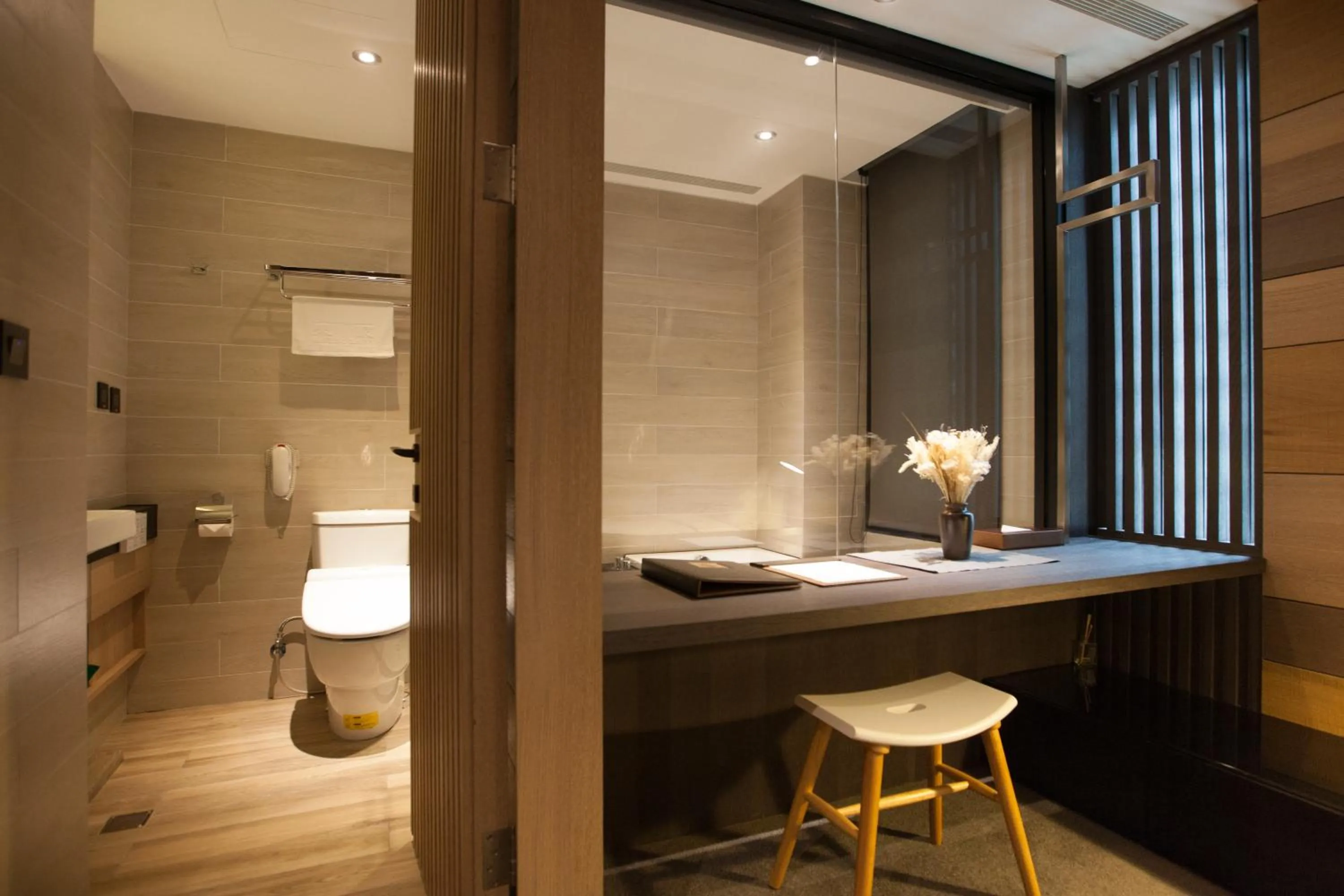 Photo of the whole room in Hotel East Taipei