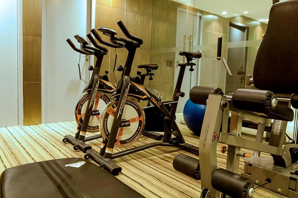 Fitness centre/facilities in Ramada Encore by Wyndham Makati