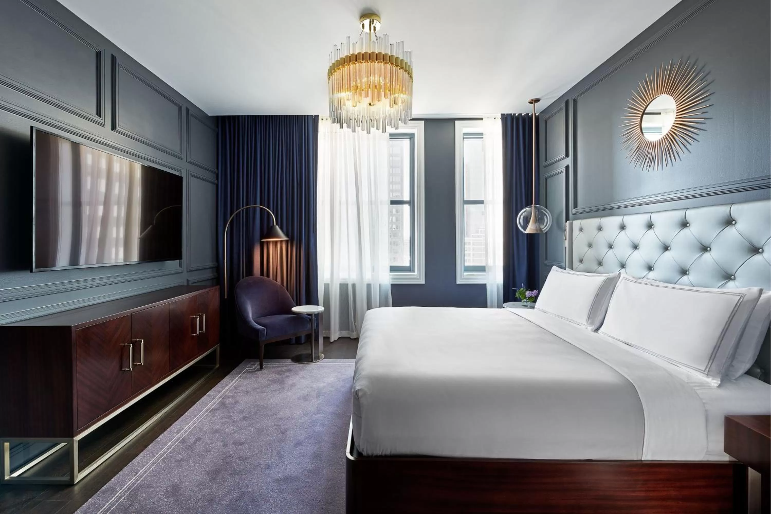 Bedroom, Bed in The LaSalle Chicago, Autograph Collection