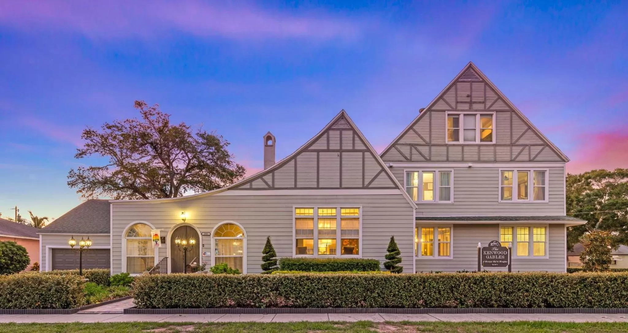 Property Building in The Kenwood Gables