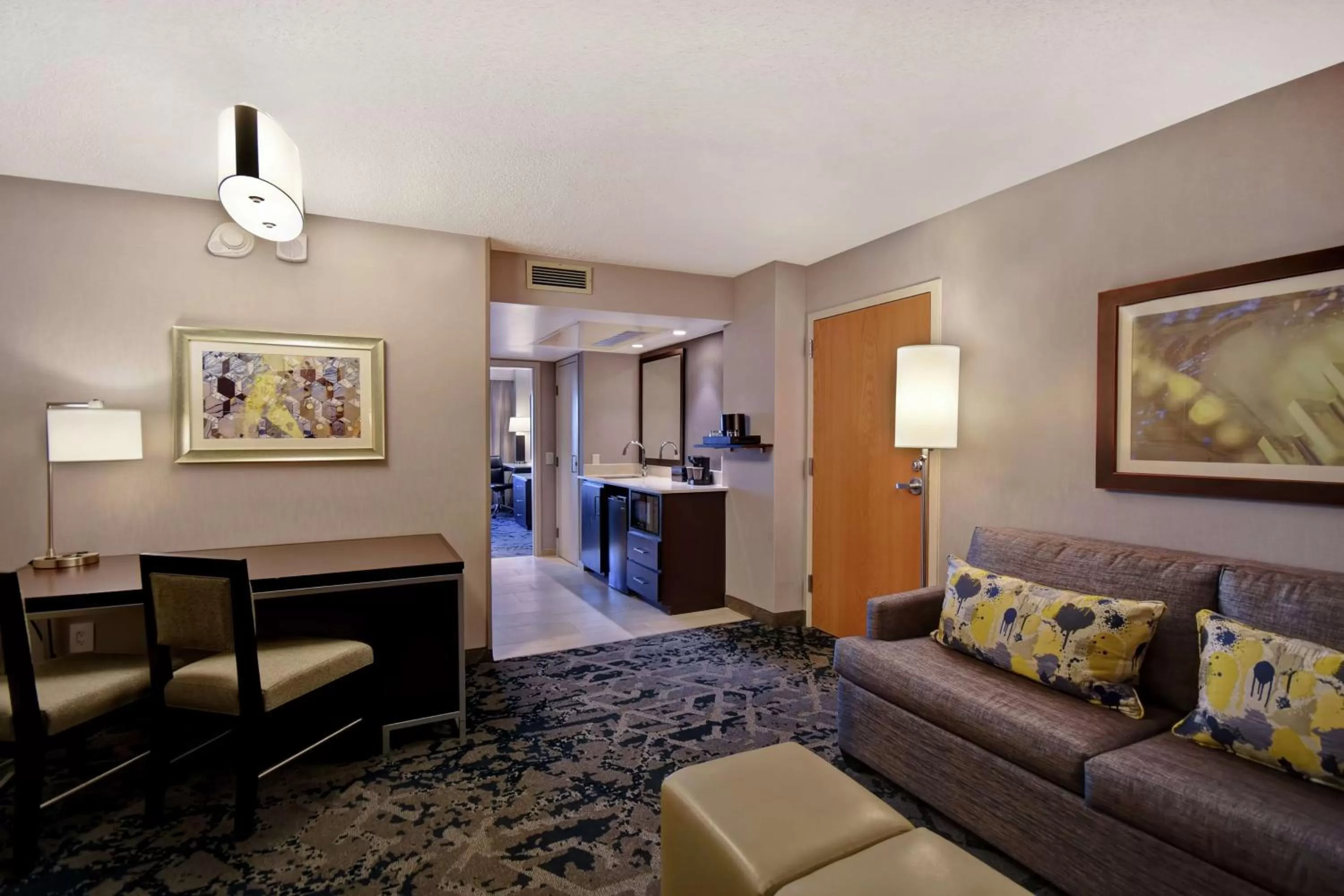 Living room in Embassy Suites by Hilton Raleigh Durham Research Triangle
