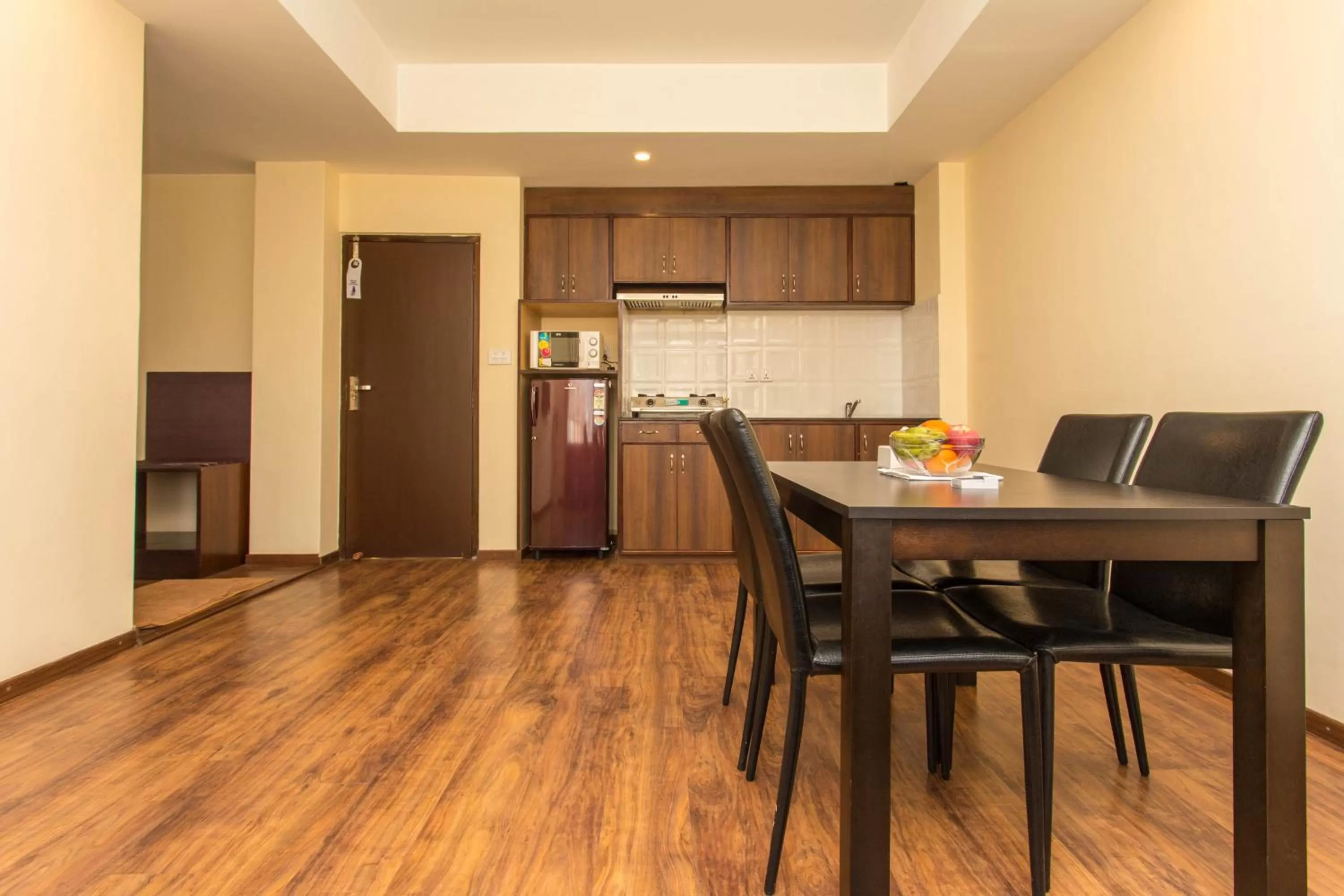 Dining area in Hotel Jay Suites