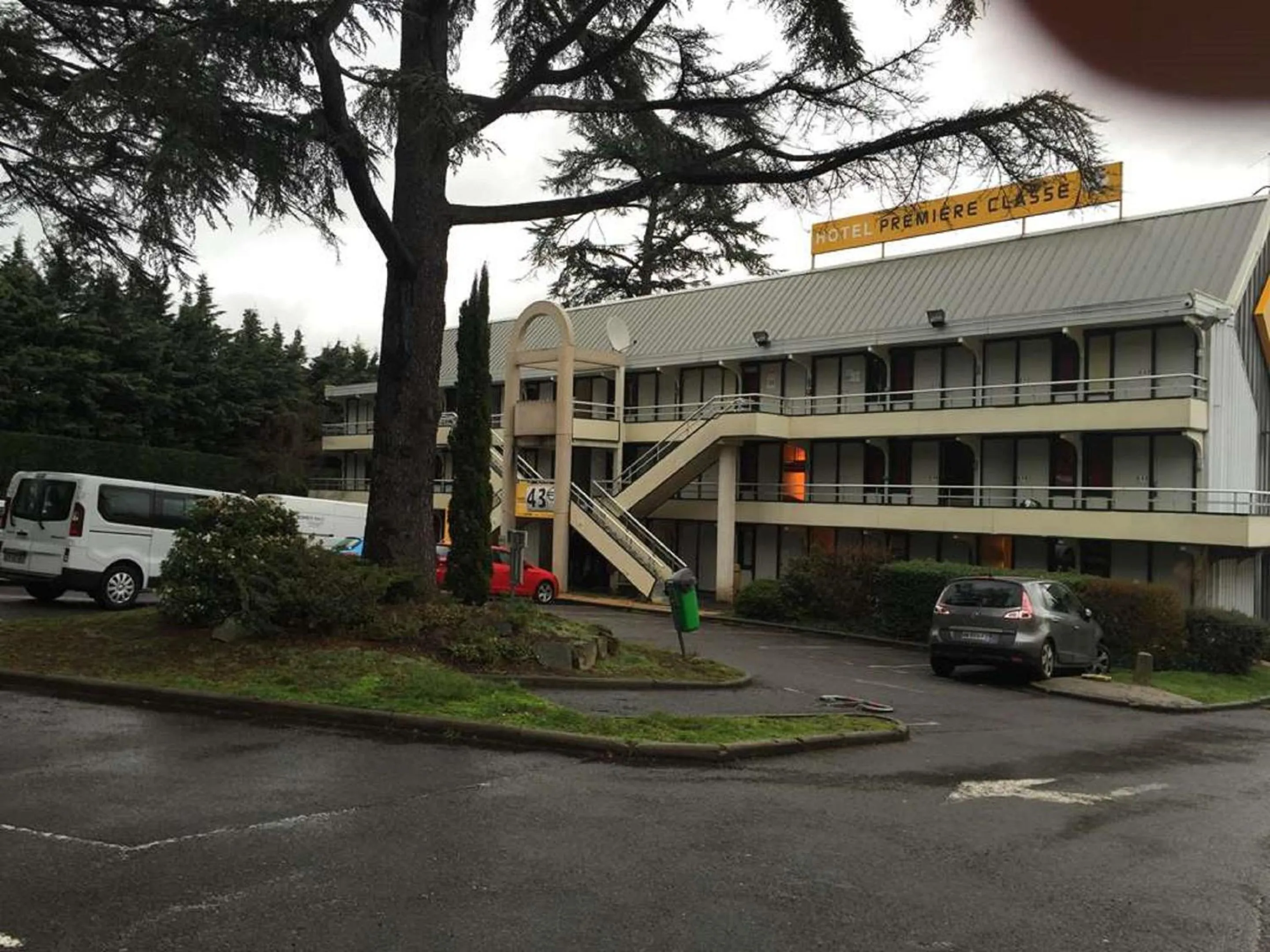 Facade/entrance in Premiere Classe St Etienne Nord Villars