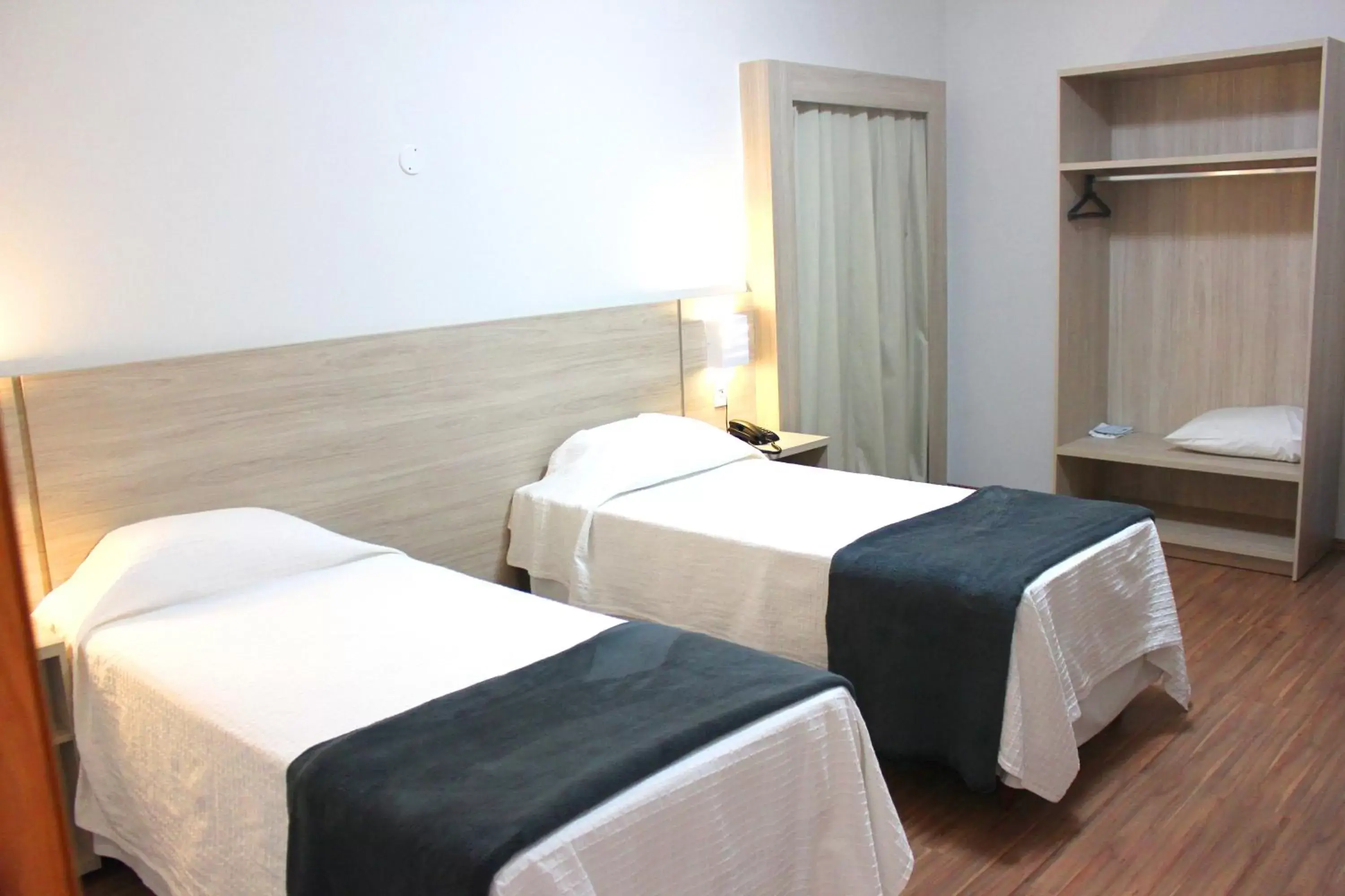 Luxury Twin Room - single occupancy in Bristol Zaniboni Mogi Mirim Luxury Twin Room - single occupancy in Bristol Zaniboni Mogi Mirim