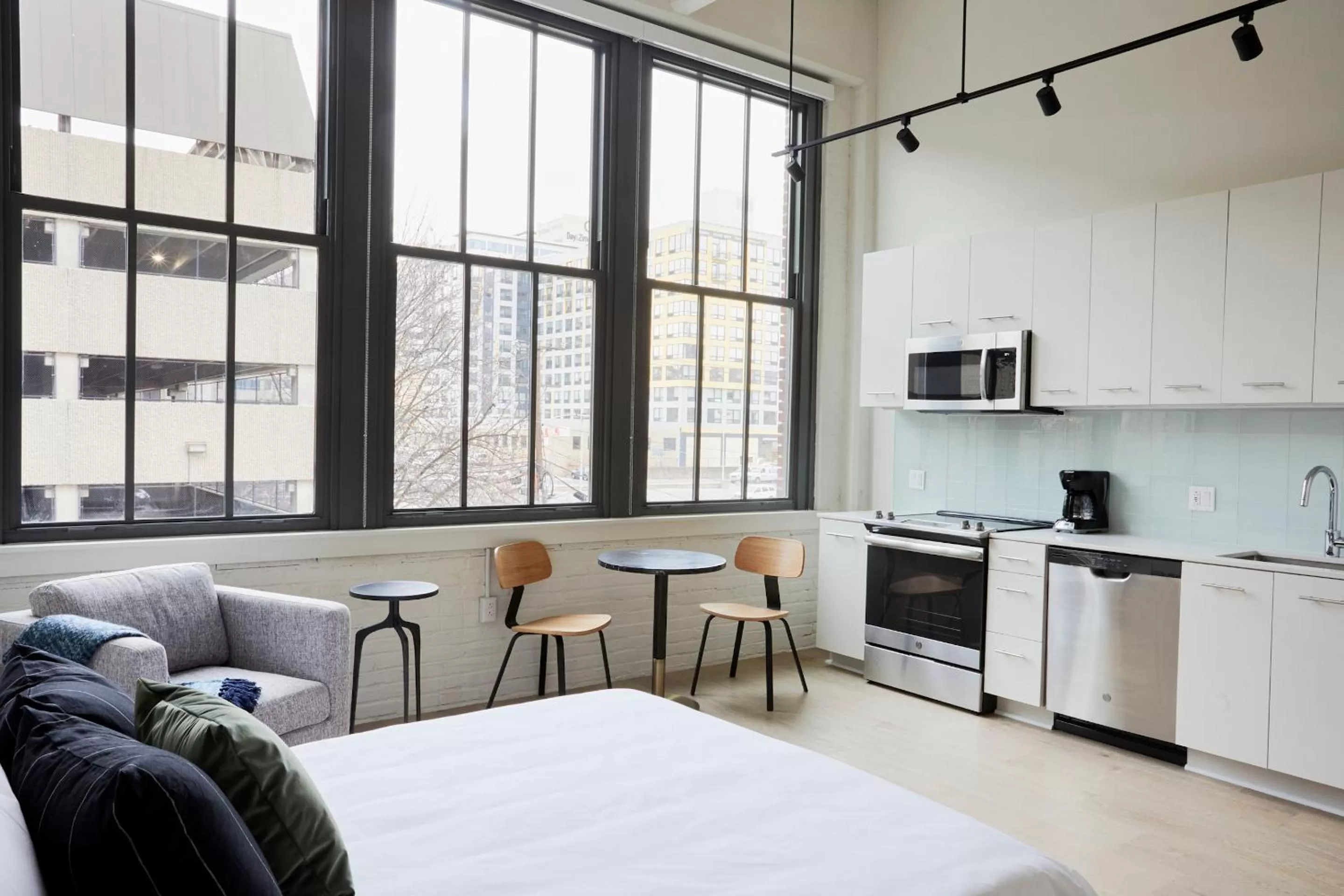 Studio Apartment in Sonder at Sixteen Hundred