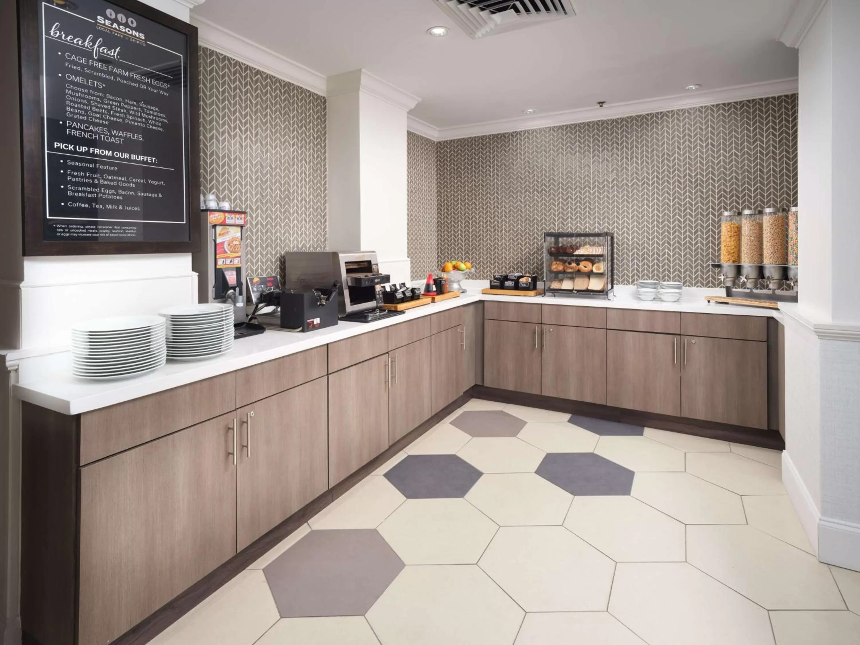 Breakfast in Hilton Garden Inn Chattanooga Downtown