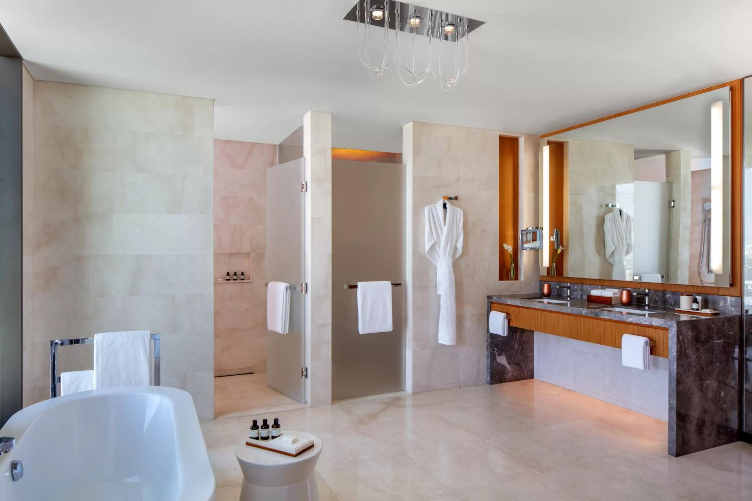 Toilet in Park Hyatt Doha, Msheireb Downtown